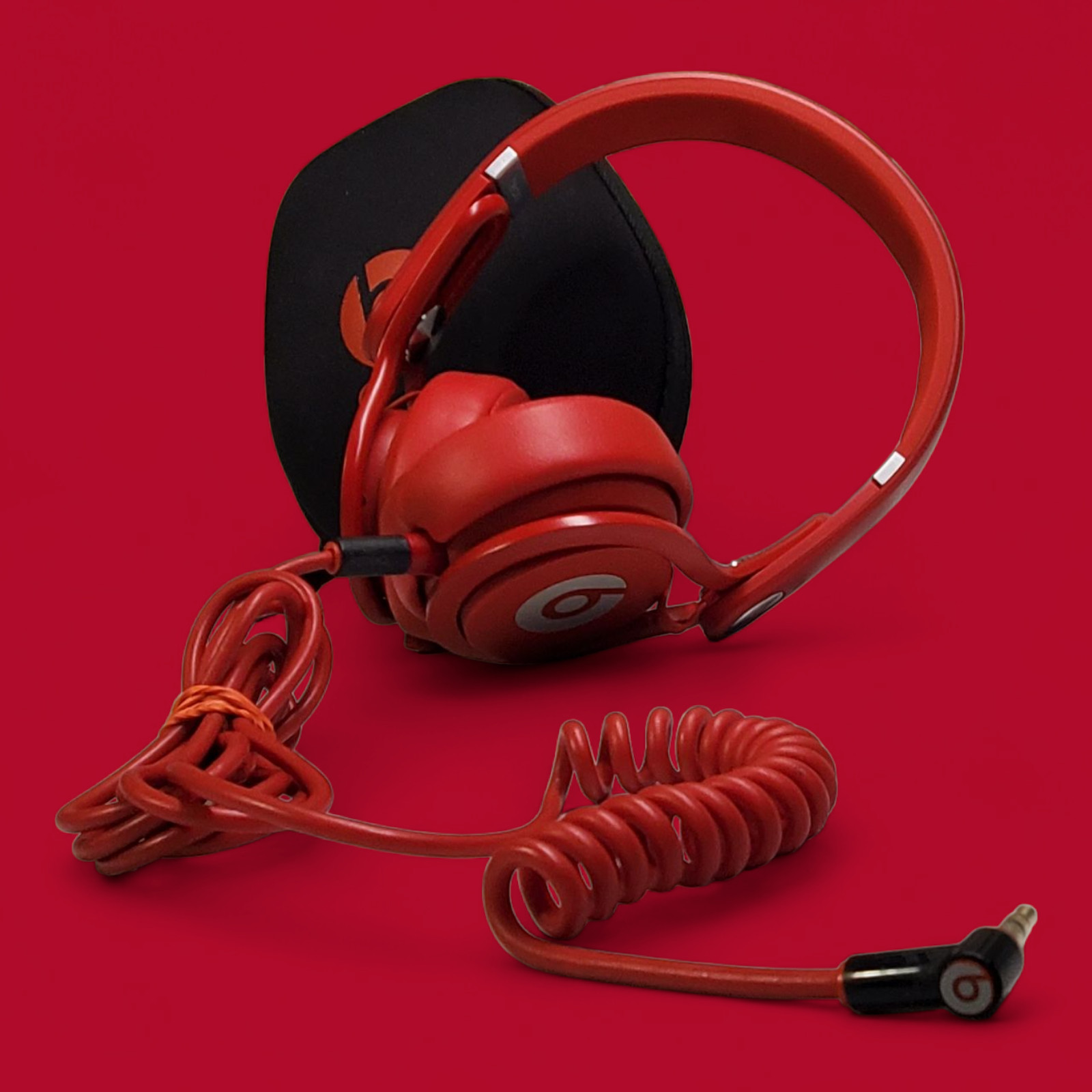 Beats Mixr Red DJ On-Ear Headphones – Pristine Condition w/ Case & Cable
