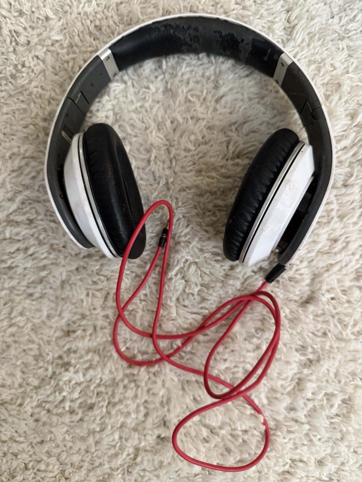 Beats by Dr. Dre Over-Ear Wired 3.5mm Headphones Adjustable 1.2m Cable