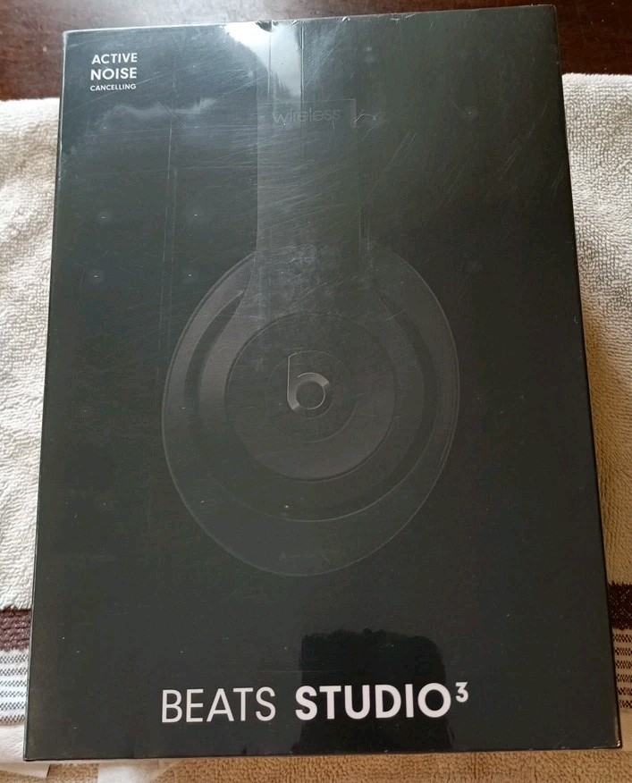 Beats by Dr. Dre Studio3 Wireless Headphone – Black
