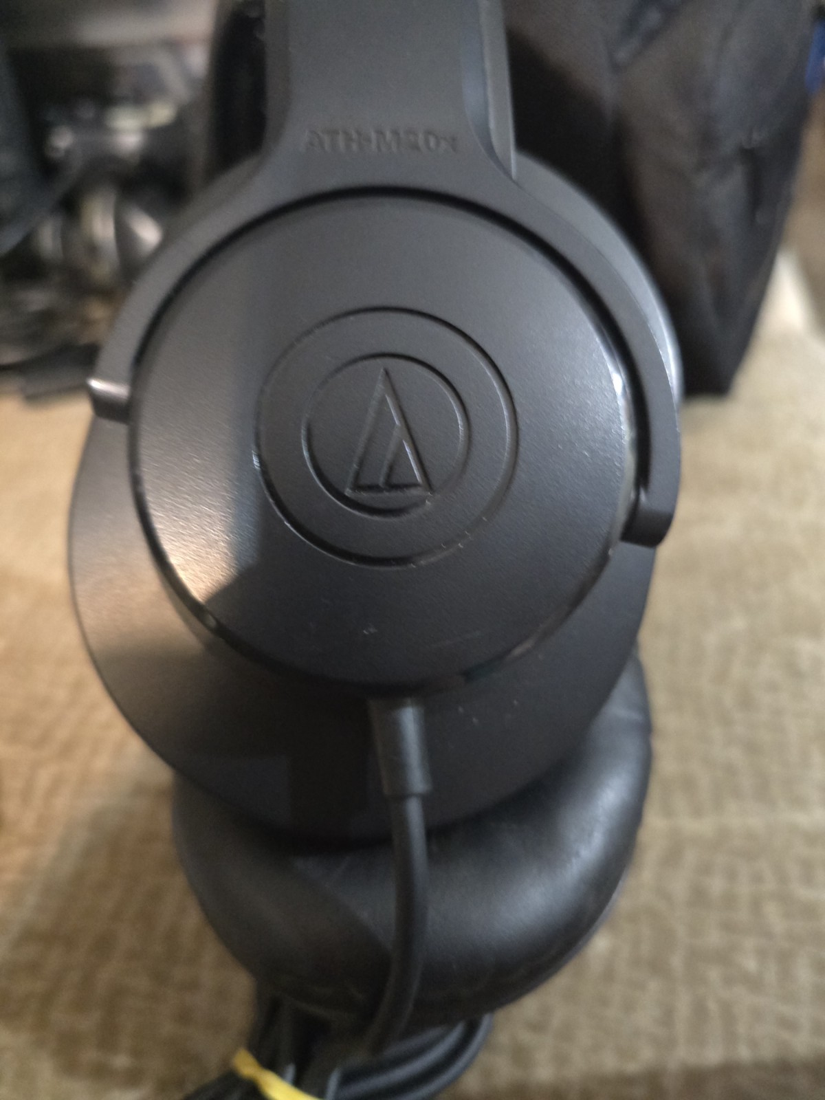 Audio-Technica ATH-M20x (Professional Monitor Headphones) Black