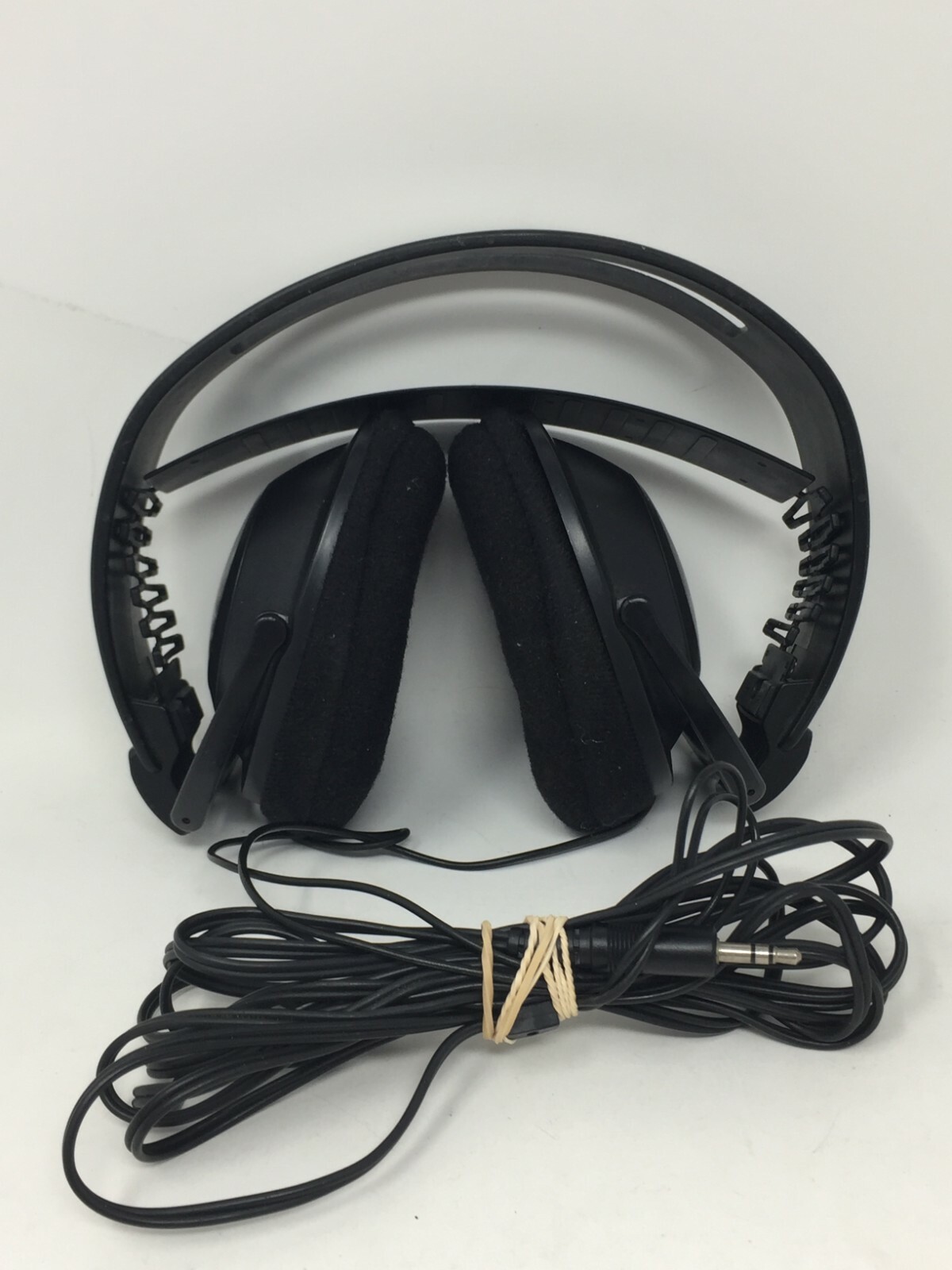 AIWA HP-XF215 Portable Foldable Padded Stereo Over Ear Headphones 2.5 mm Jack