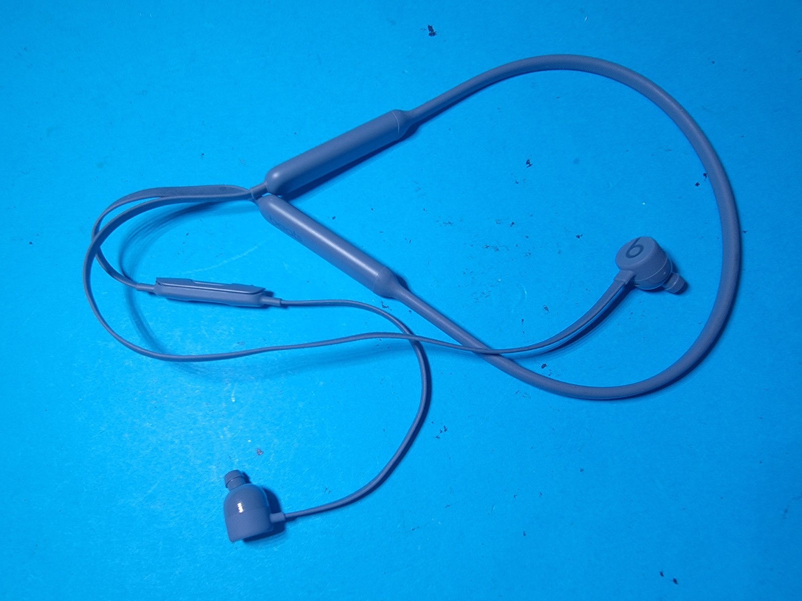 Beats by Dr. Dre urBeats3 In-Ear Headphones – Gray