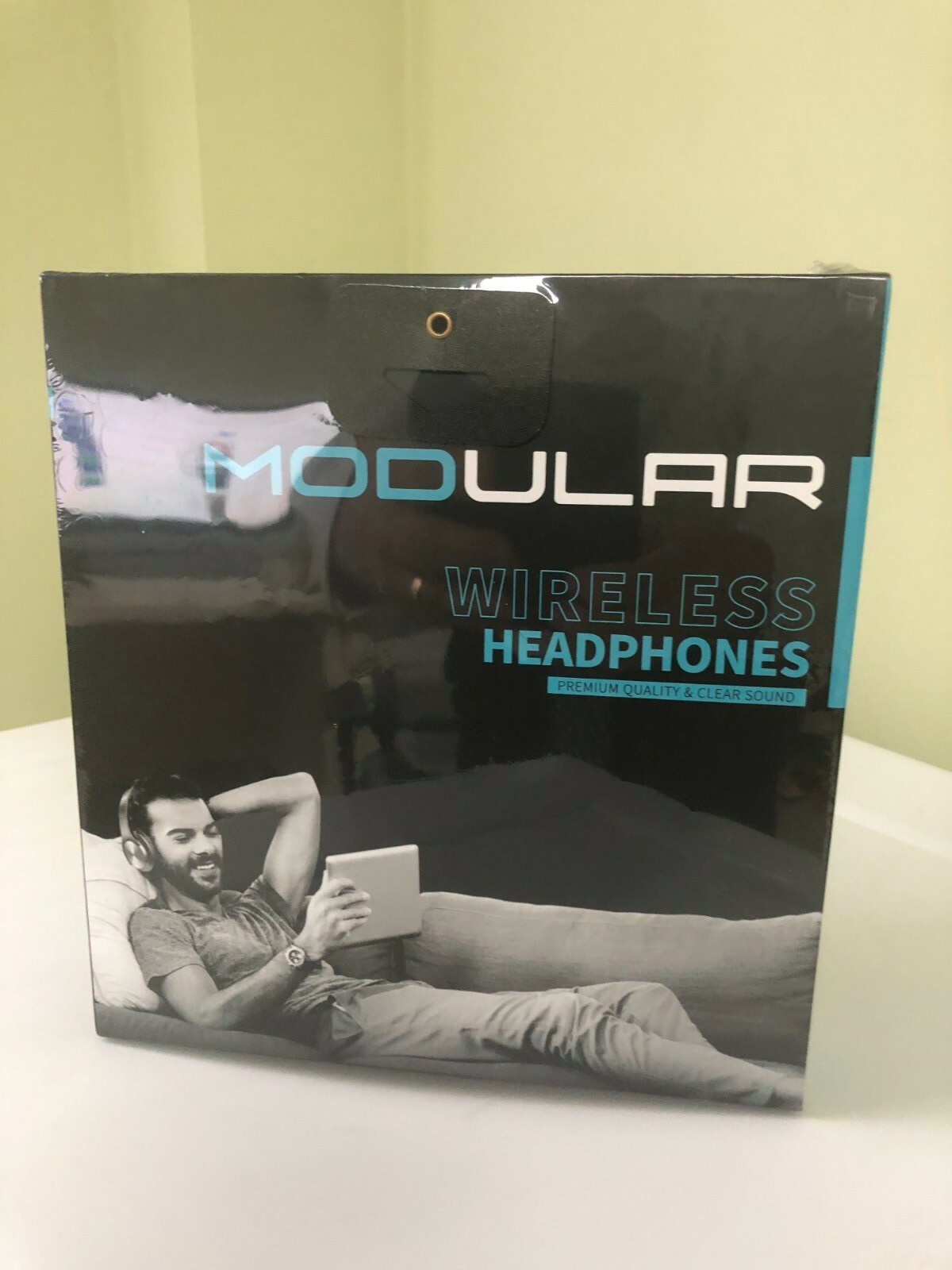Modular Mod-1 Wireless/Aux Bluetooth Premium Headphones Black 3W*2RMS 20Hz-20KHz