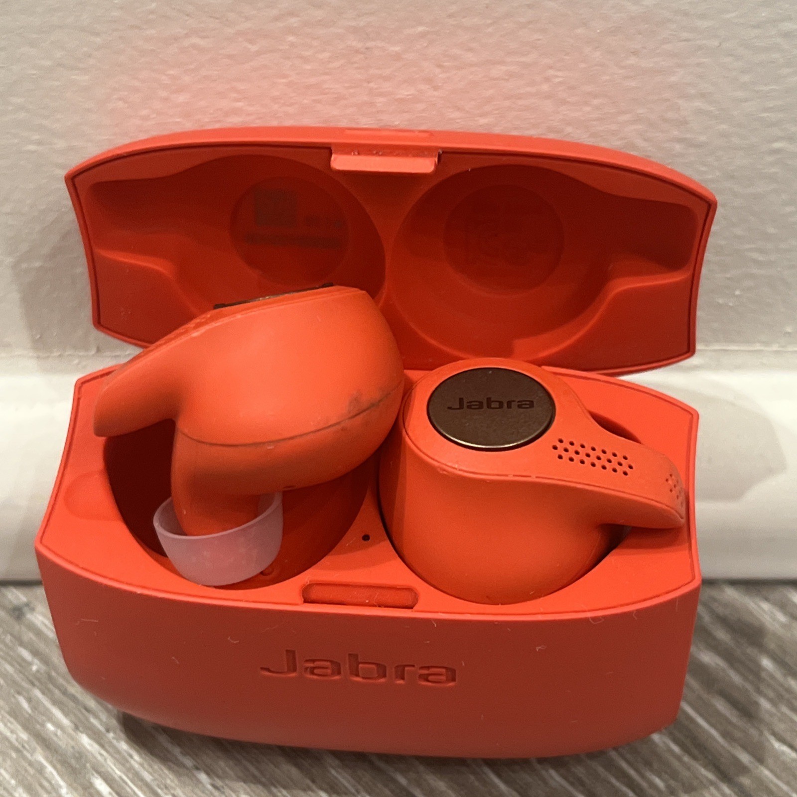 Jabra Elite Active 65t Wireless Bluetooth Earbuds – Red Copper