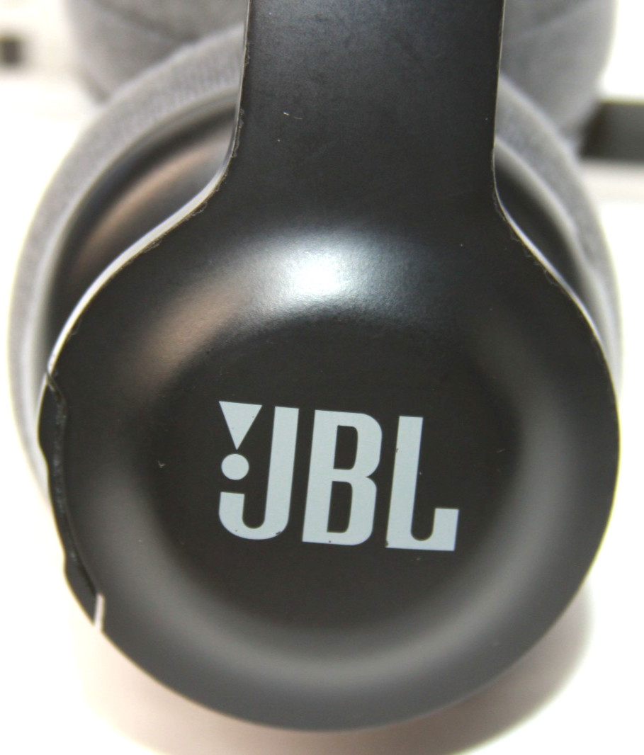 Wholesale LOT of 4 JBL Wireless Bluetooth Headphones Repair Parts AS-IS