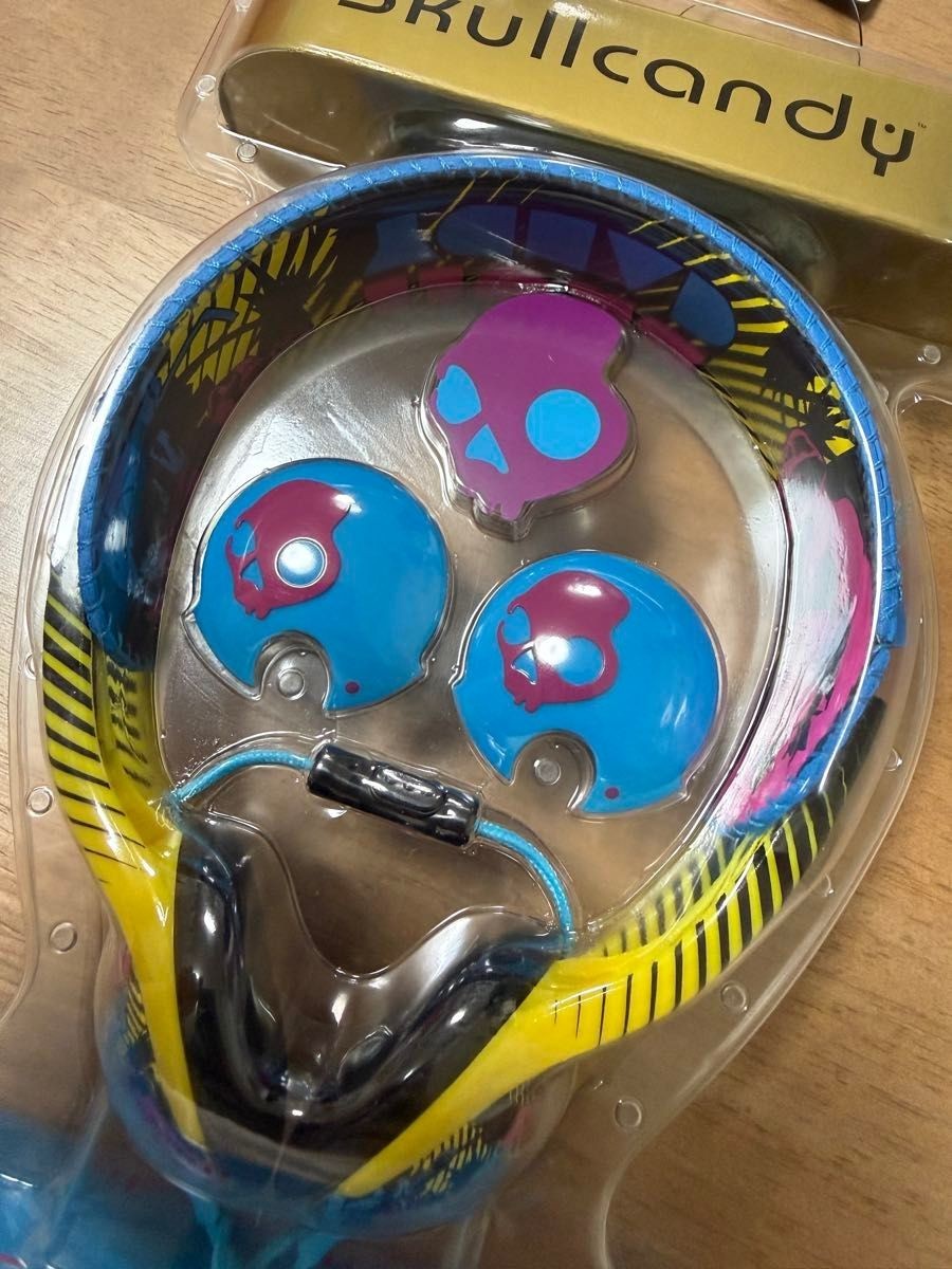 Skullcandy Icon Soft Wired Headphones Brand new, unopened