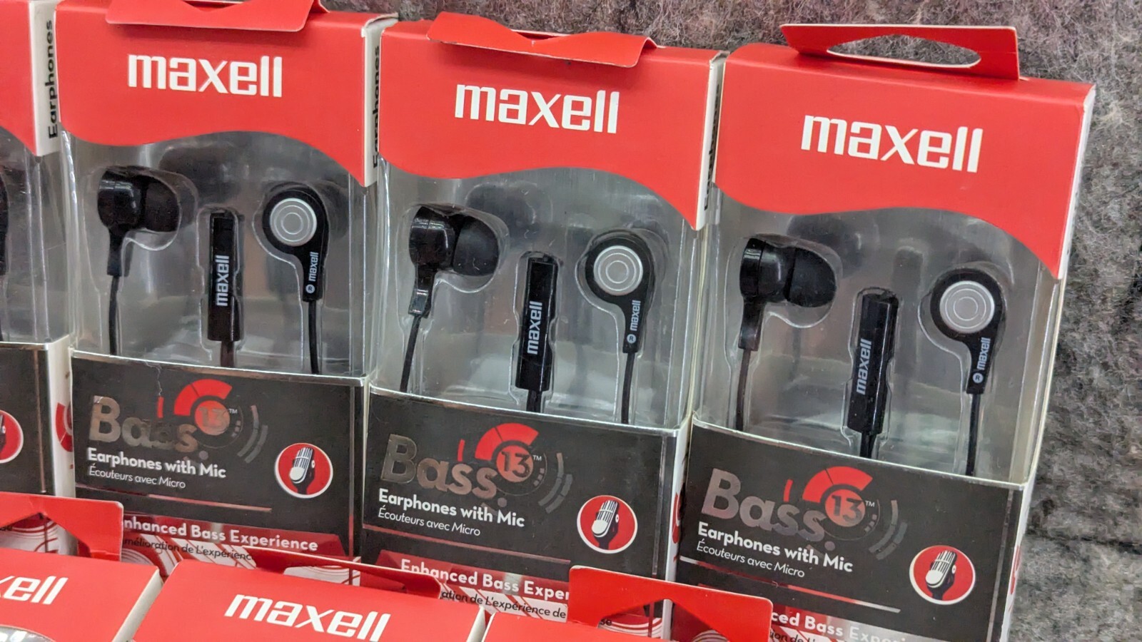 ?7 New Maxell Bass 13 Earphones with Built-In Mic, Heavy Bass & Noise Isolation