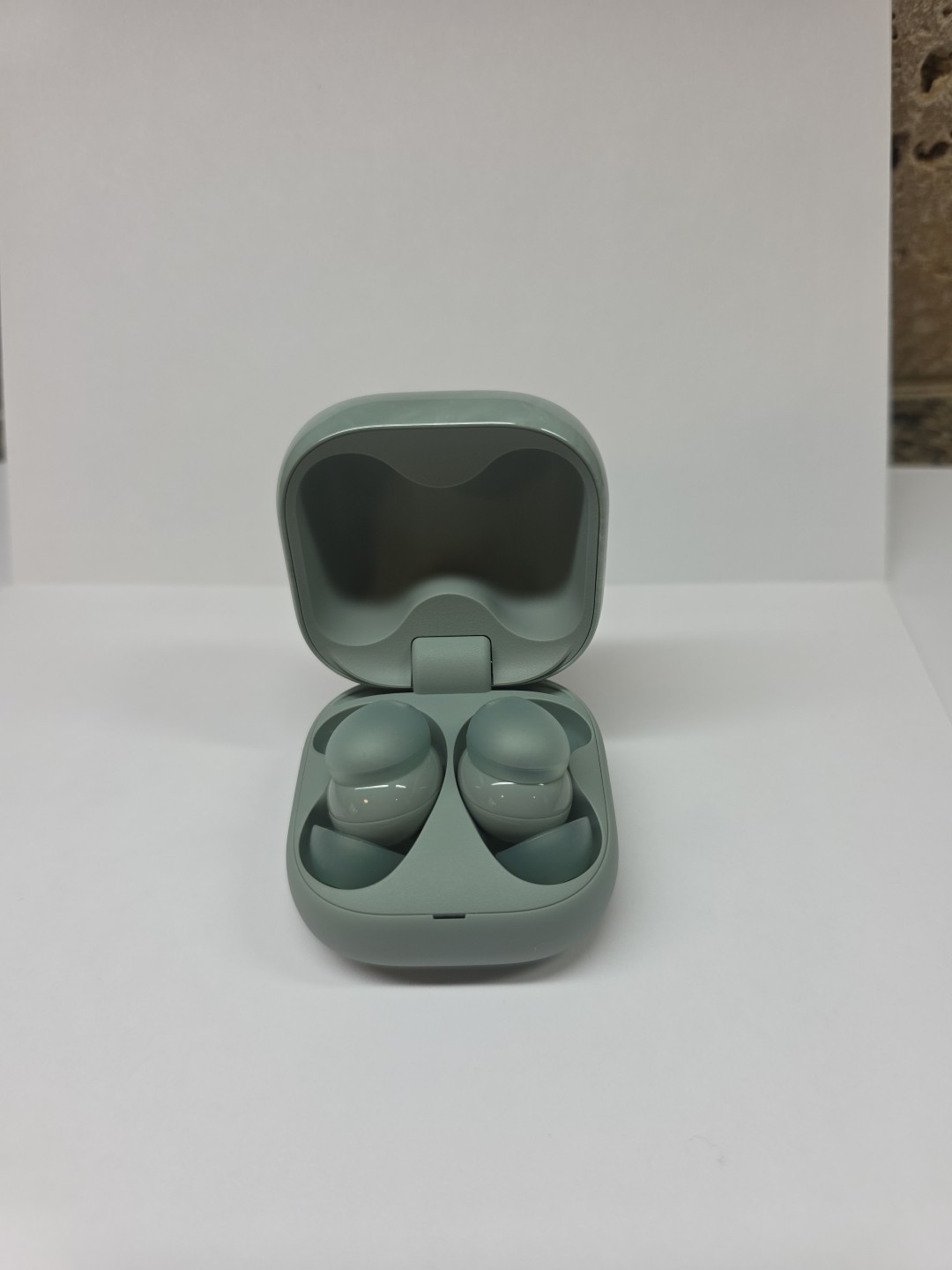 Sony WF-LS910N Earbuds Link Buds Wireless Noise Canceling WFLS910N Sage Green