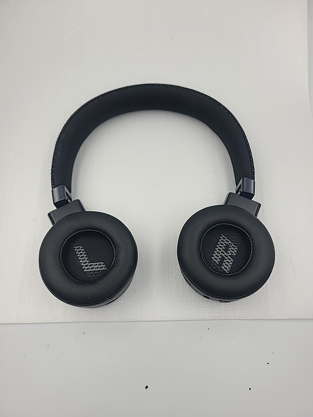 JBL Live 460NC Bluetooth Wireless On-ear Noise-cancelling Headphones