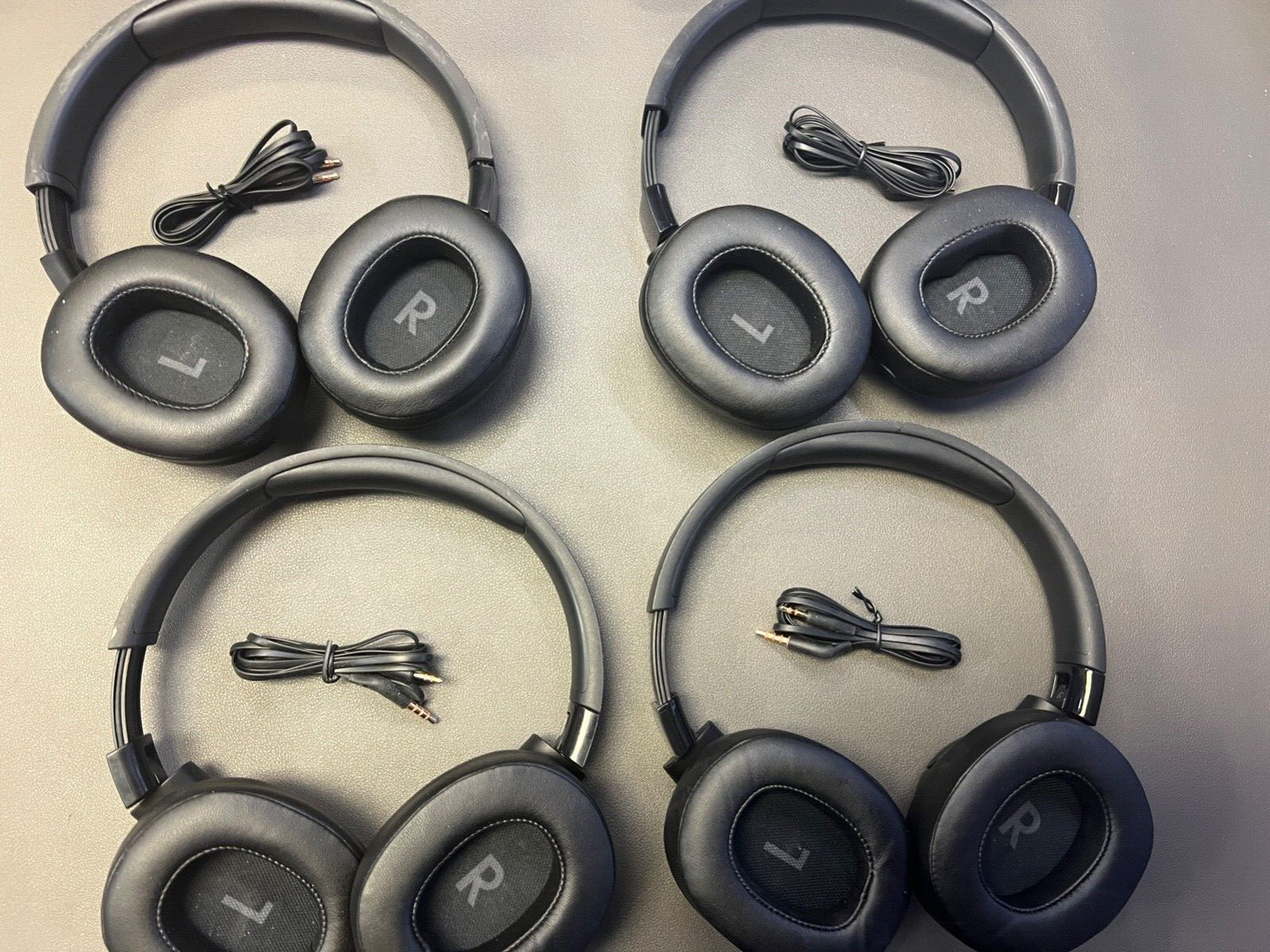 JBL TUNE 760 NC headphones 3.5mm over-ear -WIRED ONLY!-BLK-LOT OF 4