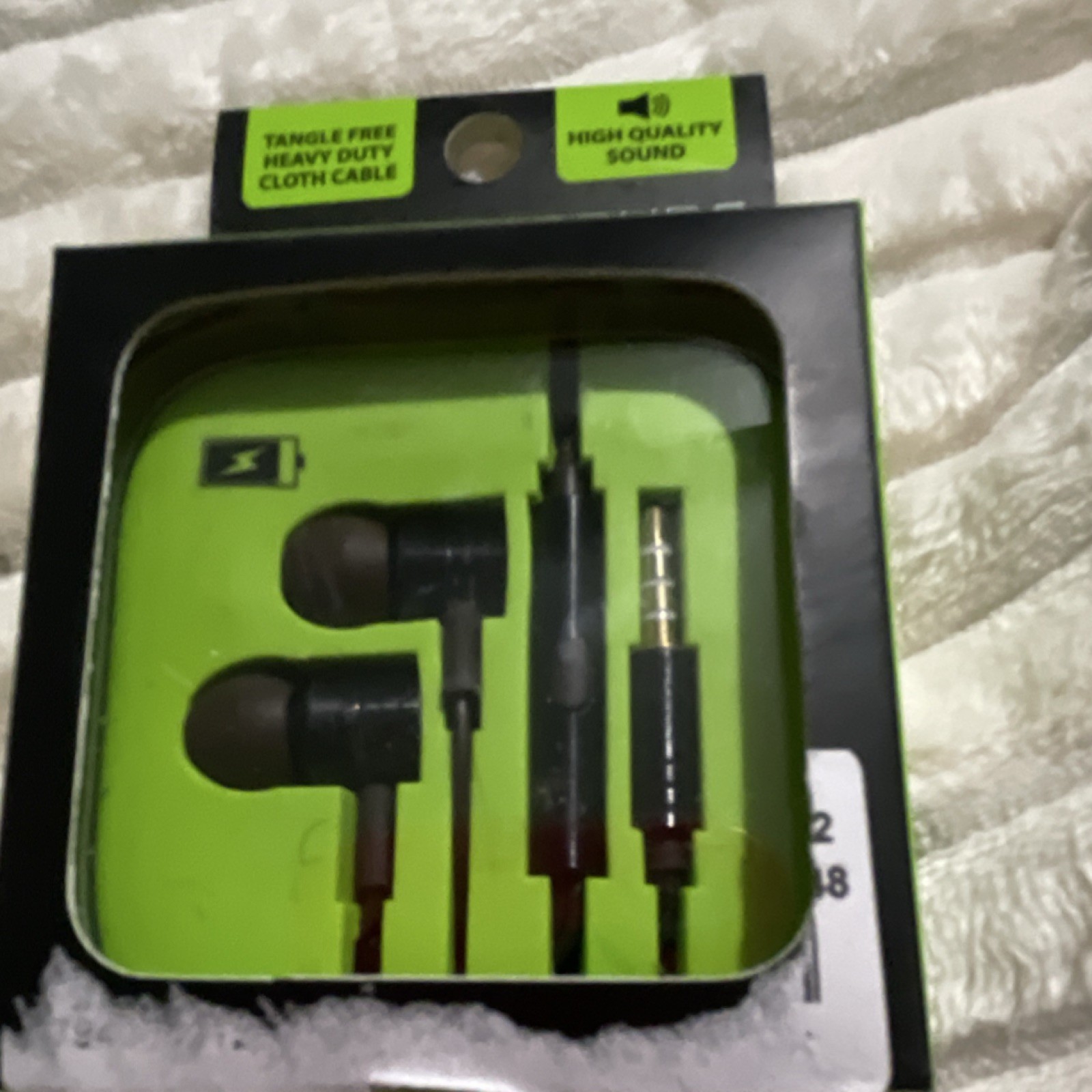 Gadget Gear Elite Series Metal In-Ear Earbuds Black Mic Tangle Free Cord 3.5mm