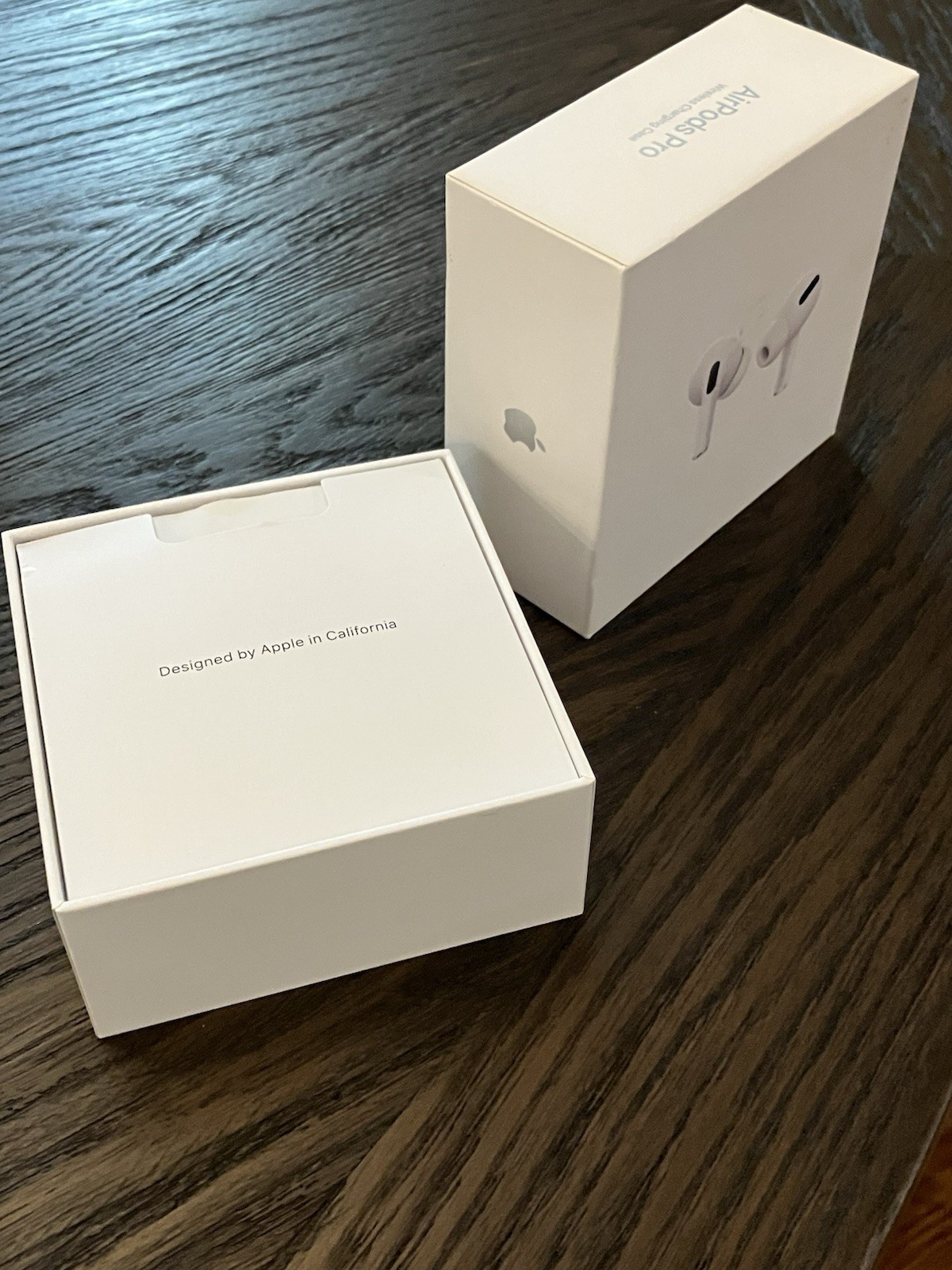 Apple AirPods Pro In-Ear Earbuds w/ Wireless Charging Case NO EAR TIPS