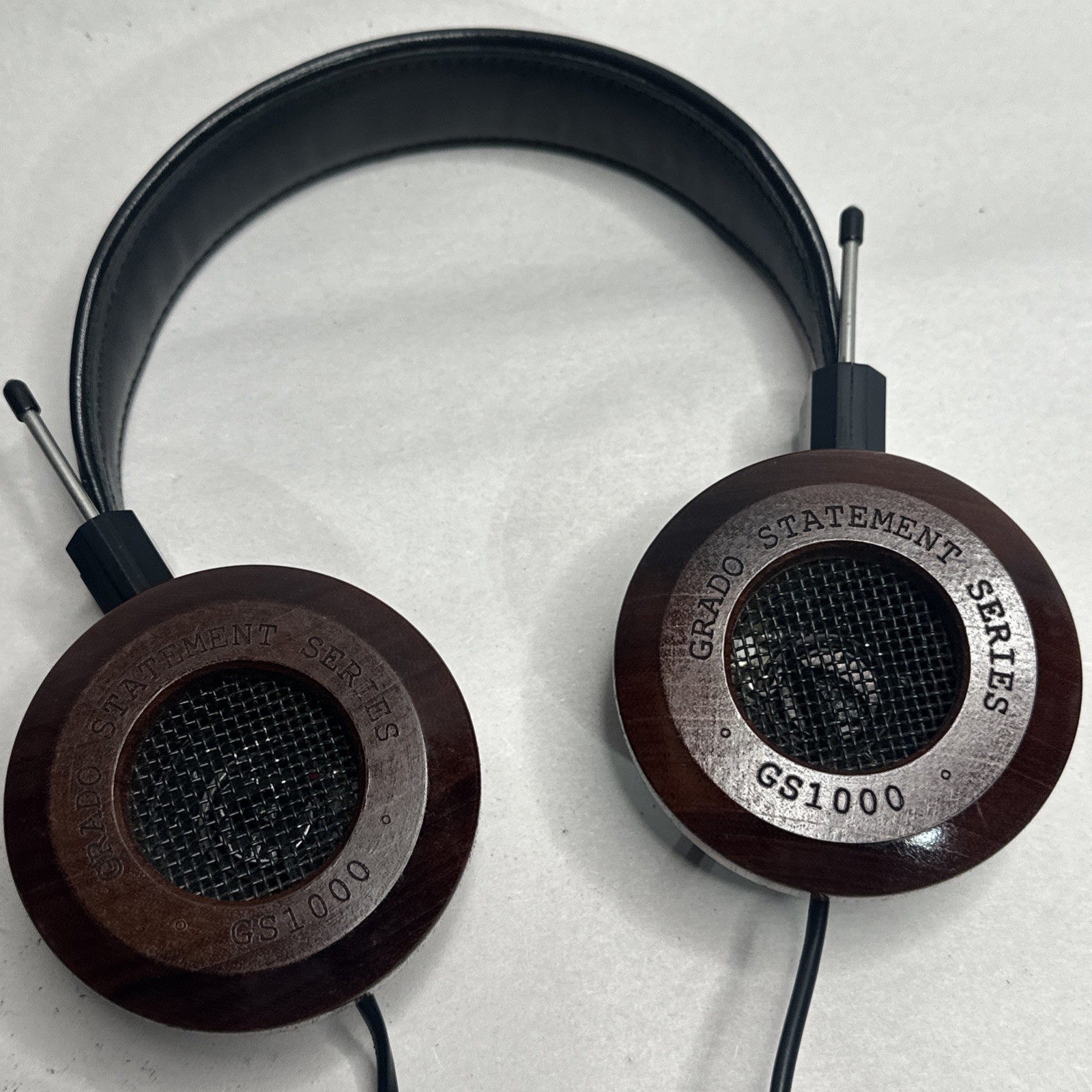 Grado GS1000 Statement Series Headphones Working Needs Ear Pads