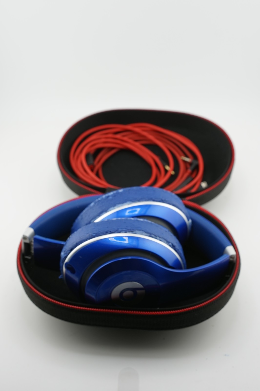 Beats by Dr. Dre Studio2 Over the Ear Wired Headphones – Blue – Tested