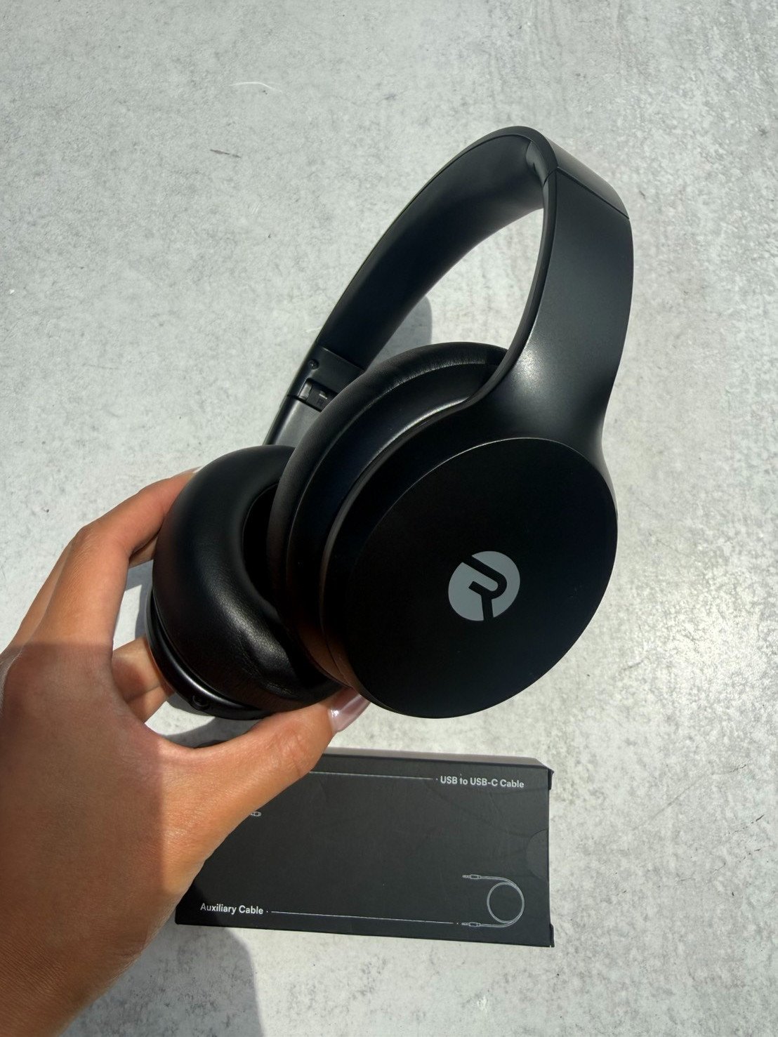 Raycon Fitness Headphones – Black