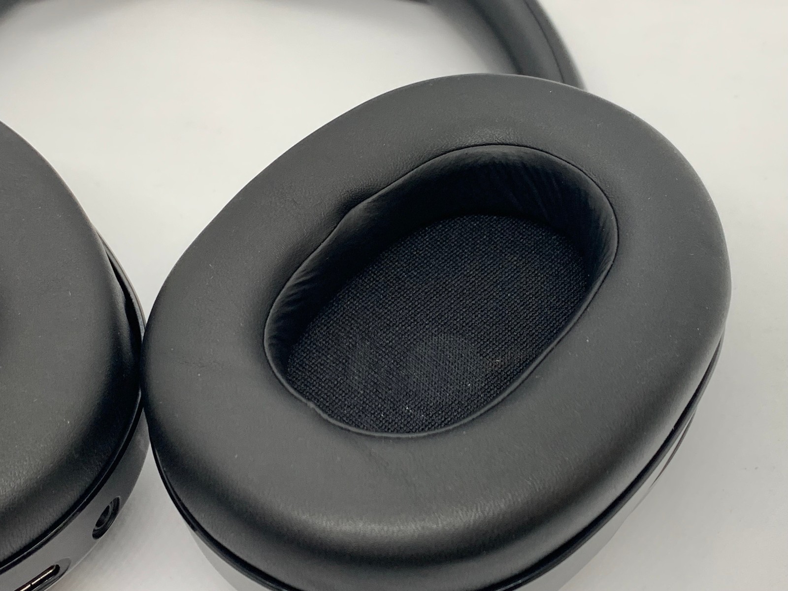 Sony WH-ULT900N Wireless Noise Canceling Bluetooth Headphones Black #81- GRADE C
