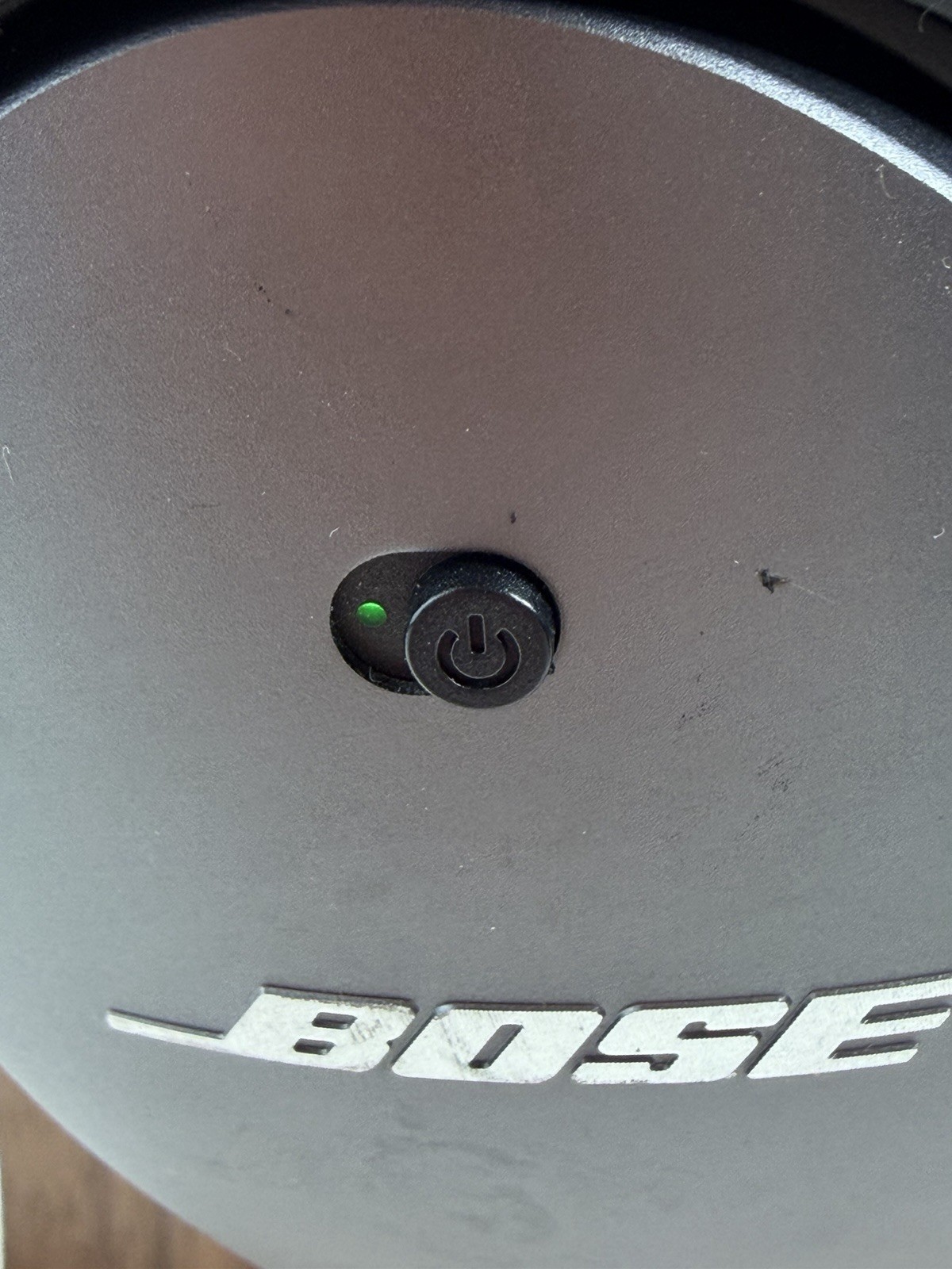 Bose QuietComfort 25 Acoustic Noise Cancelling Headphones with Carrying Case