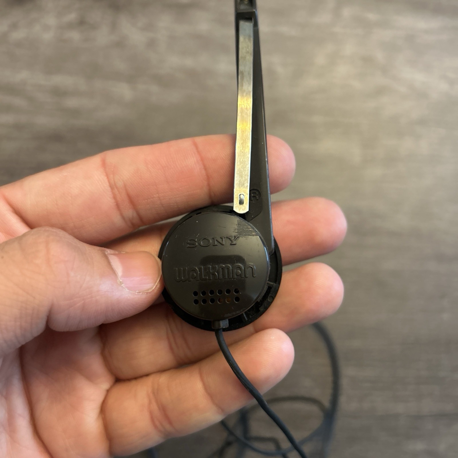 Vintage Sony Dynamic Stereo Headphones MDR-02 No Pads Tested Working