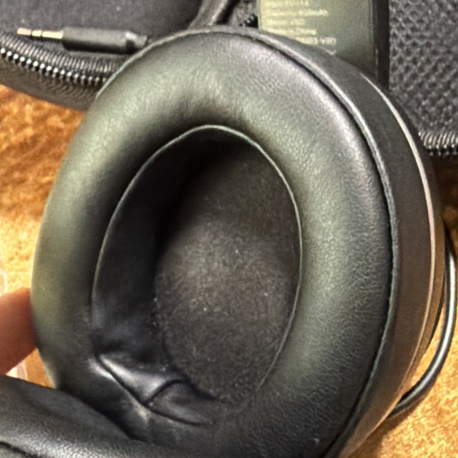 Vankyo Over-Ear Headphones Black with Zipper Carrying Case and Audio Cable