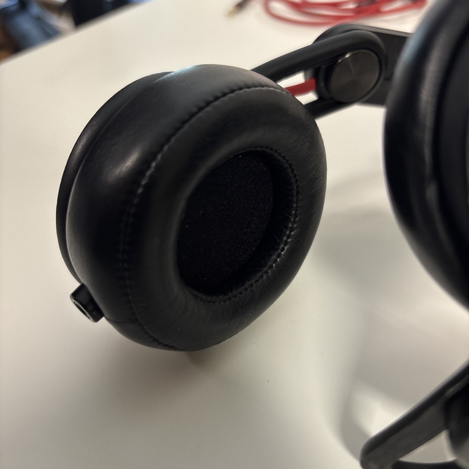 Beats Mixr Mixer Headphones David Guetta Edition Matte Black Limited Edition