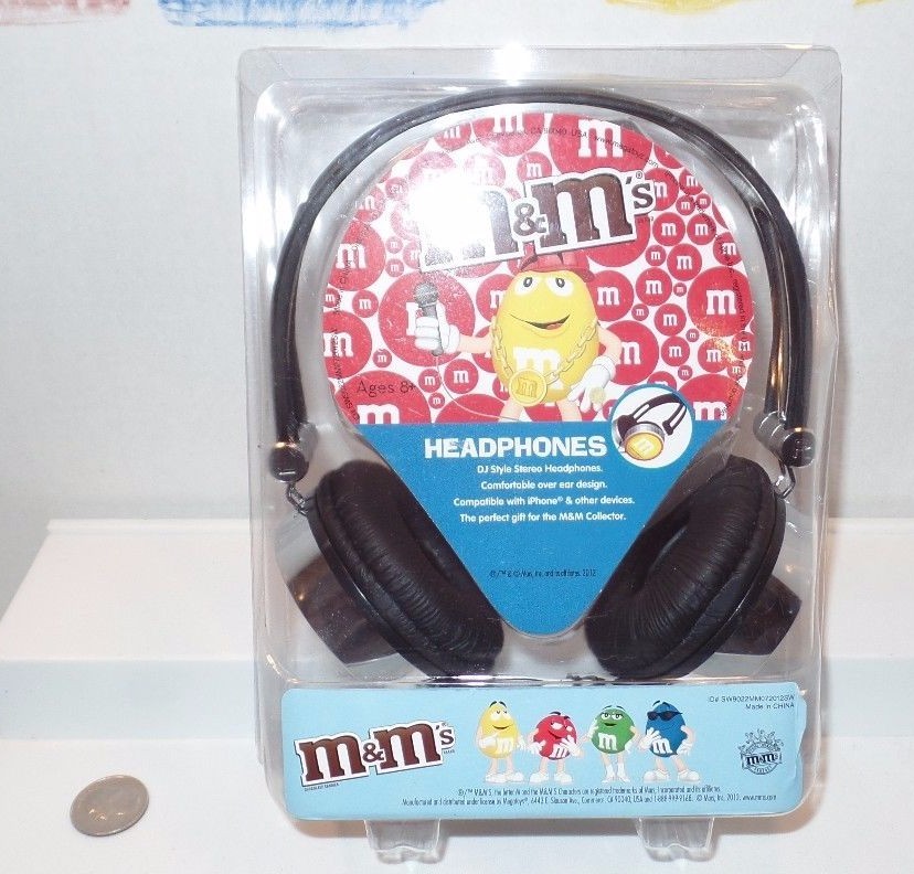 YELLOW M&M’S PROMO BLACK PLUSH NOISE BLOCKING OVER-EAR STEREO HEADPHONES SEALED