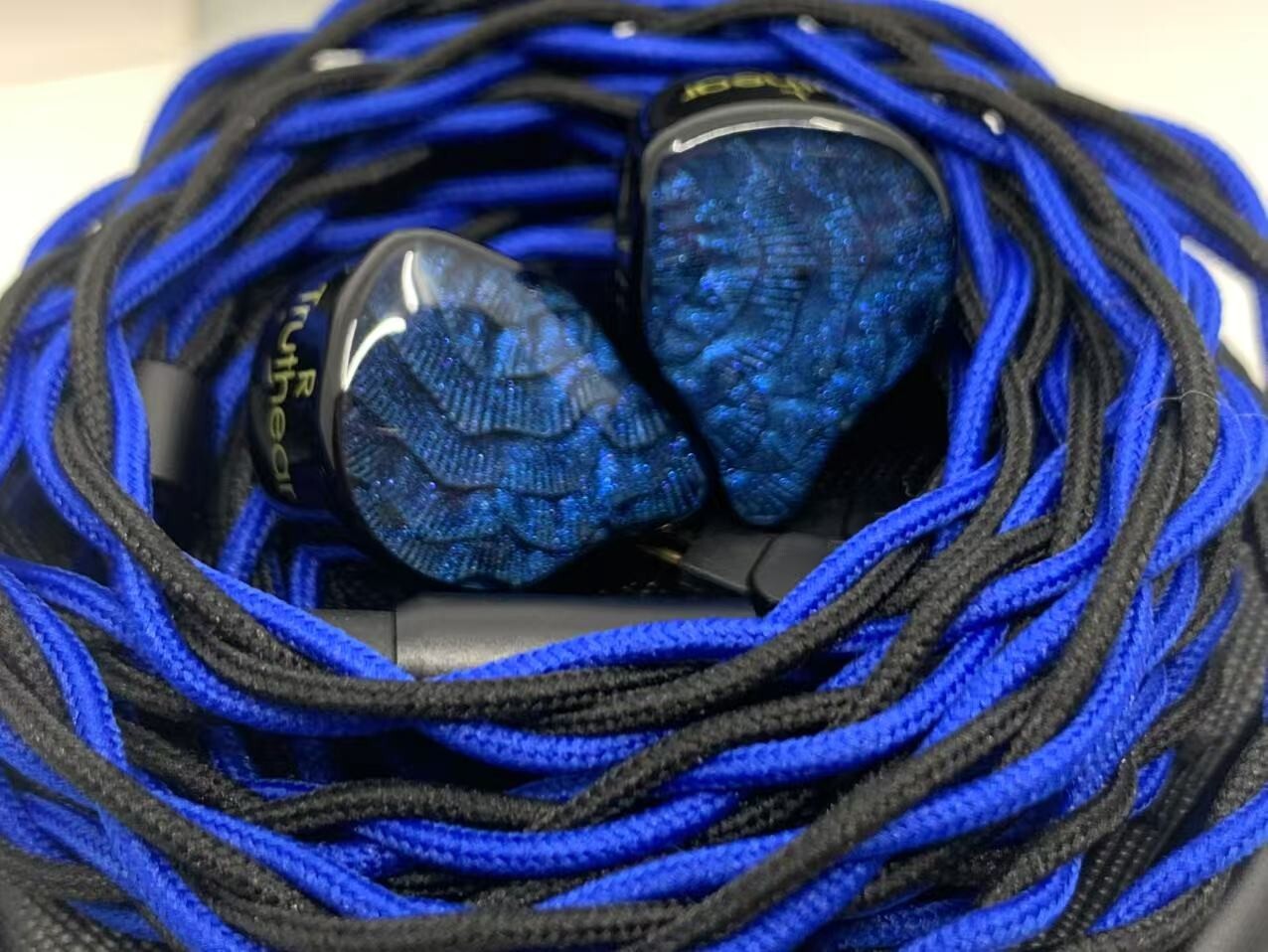 TRUTHEAR NOVA 1DD+4BA in-Ear Headphone (NOVA)