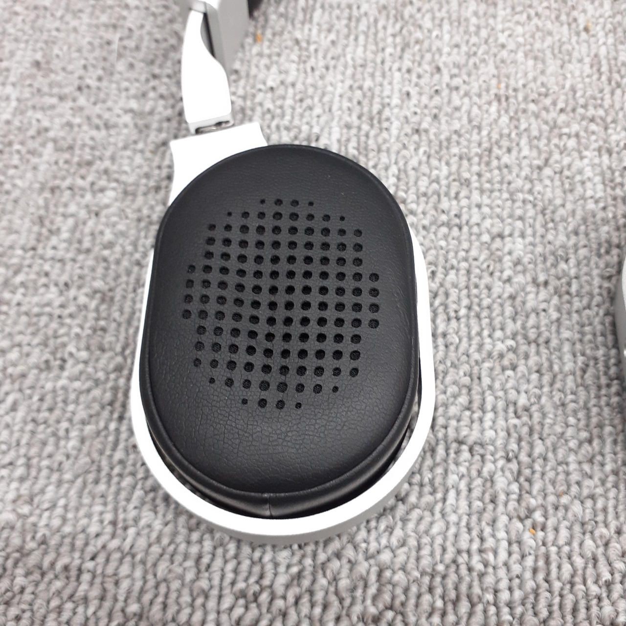 KEF Headphones M500 Used