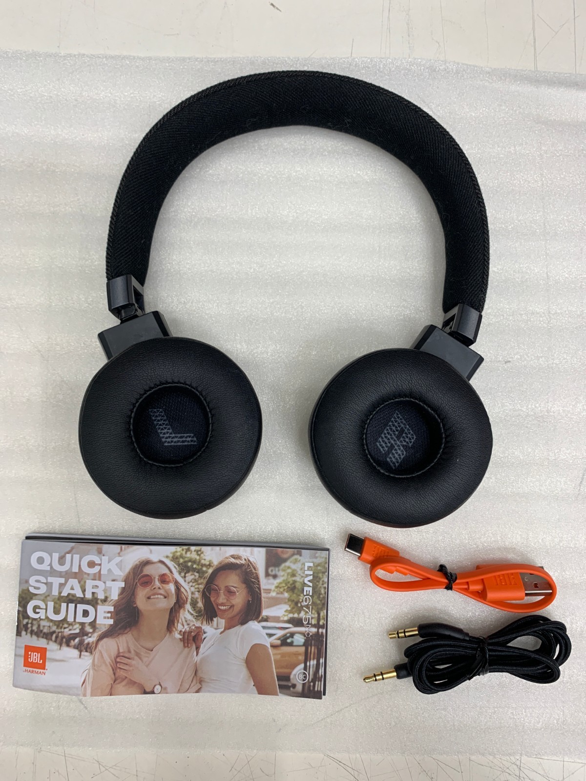 JBL Live 675NC Wireless On-Ear Headphones with Adaptive Noise Cancelling