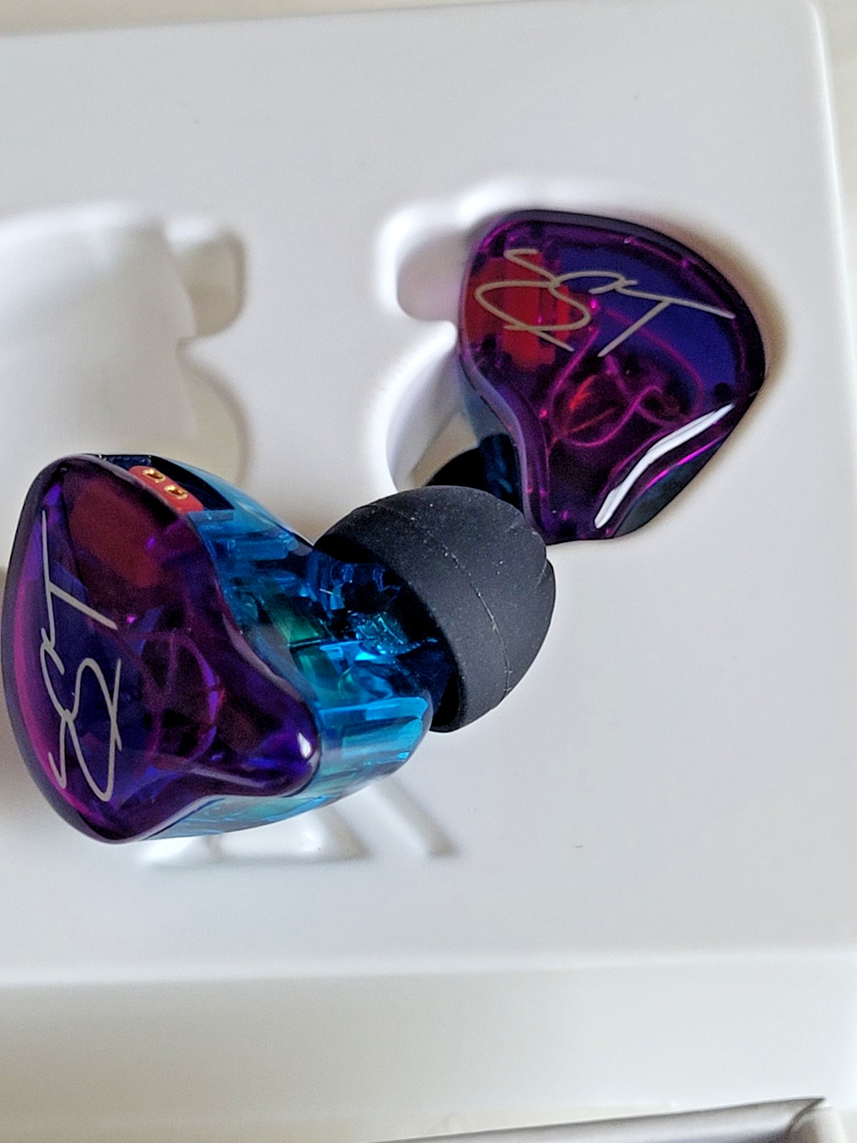 NEW KZ ZST Dynamic Hybrid Dual Driver in-Ear Headphones Purple With Mic