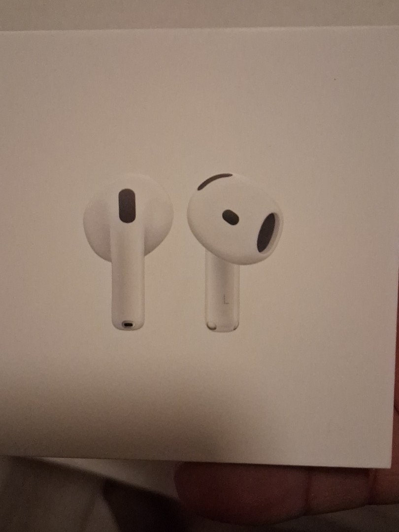 Apple AirPods 4 Wireless Bluetooth In-Ear Earbuds White MXP63LL/A