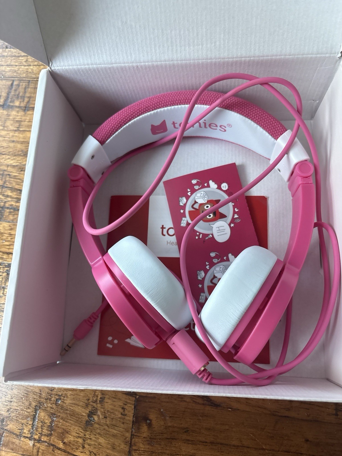Tonies Hot Pink Headphones NIB