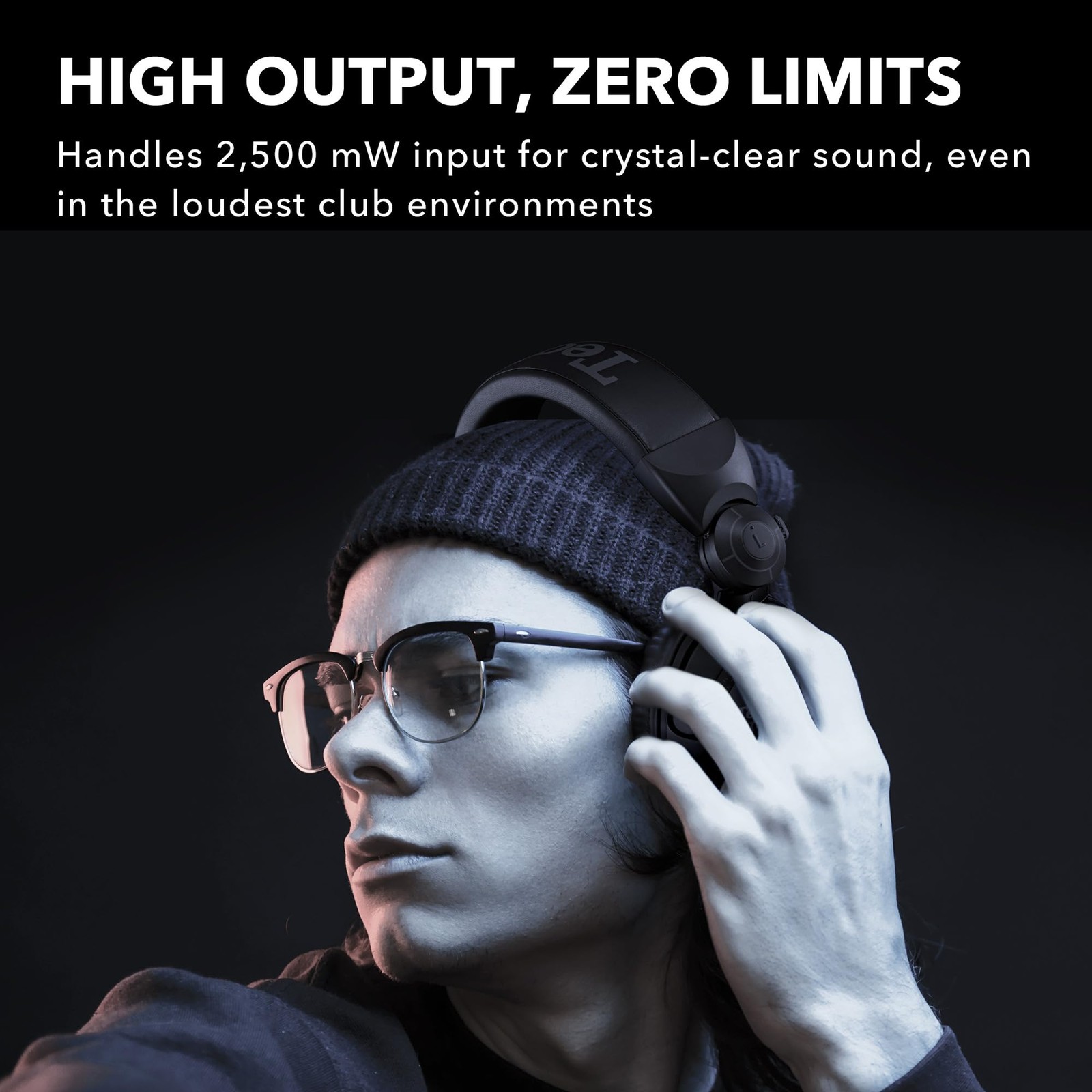 Technics Professional DJ Headphones with 40mm CCAW Voice Coil Drivers, 270°