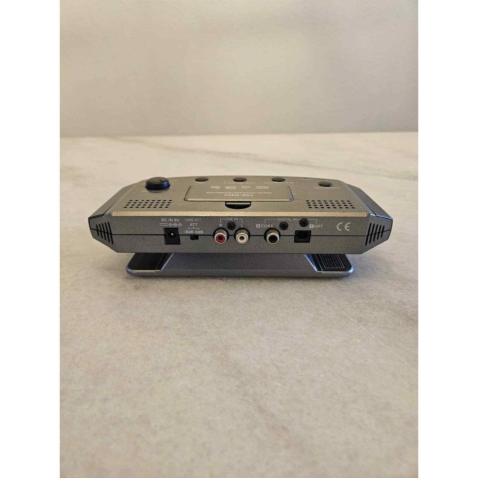 Pioneer TRE-D800 Gray 5.1 Surround Sound Headphone Digital Cordless Transmitter