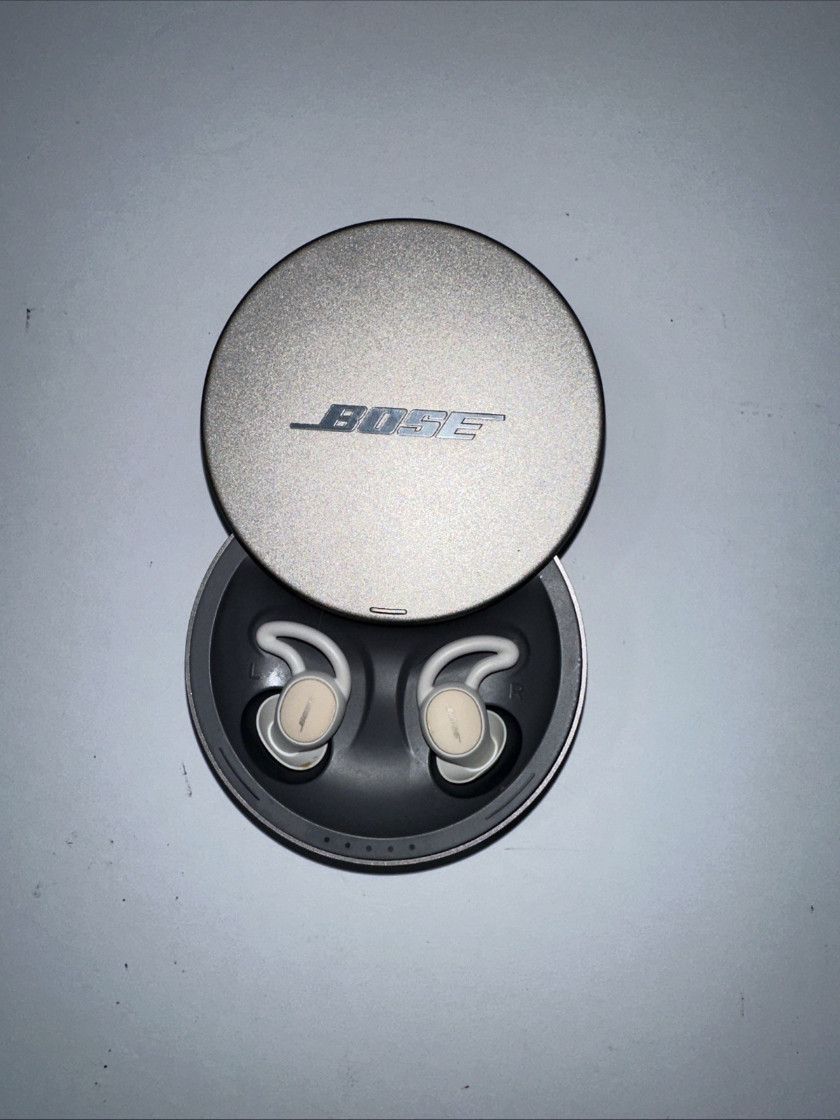 Bose Sleepbuds I Series 1 Wireless In-Ear Earbuds – White – No Longer Supported