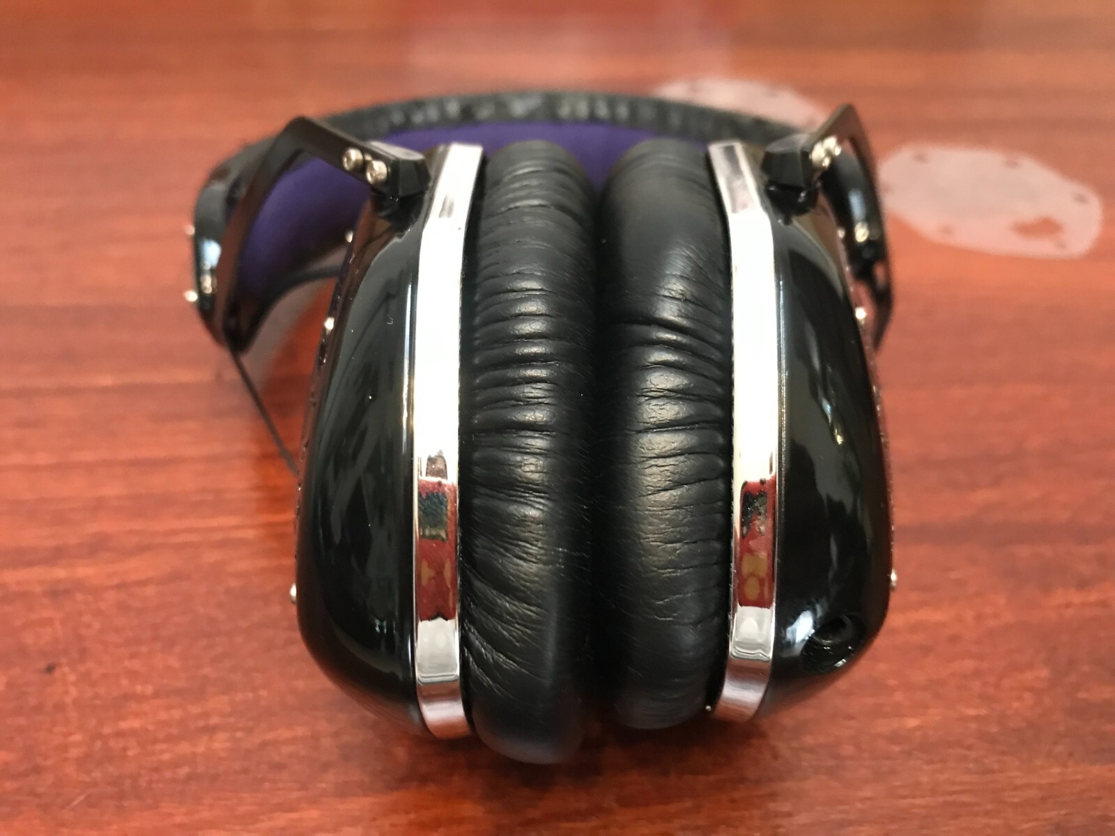 V-MODA Crossfade LP Nero (purple) – Black Leather Headphones