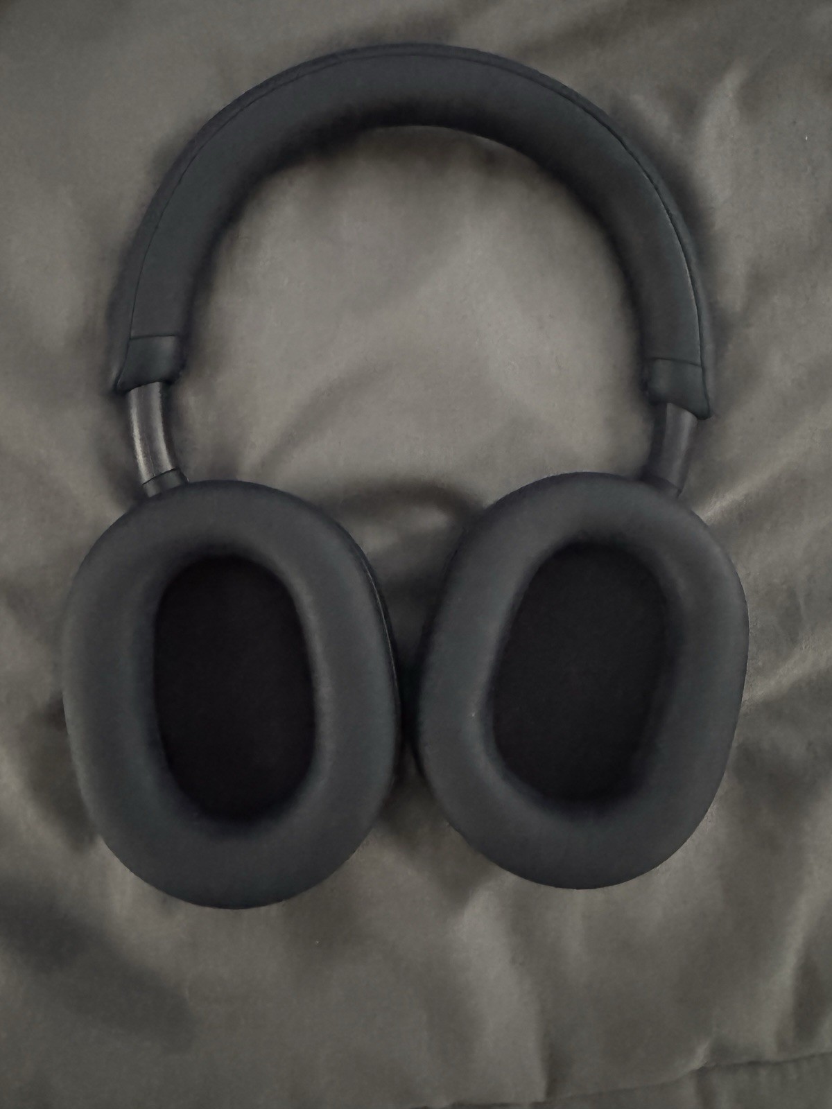 Sony WH-1000XM5 Wireless Noise Canceling Headphones – Navy Blue – Box & Cable