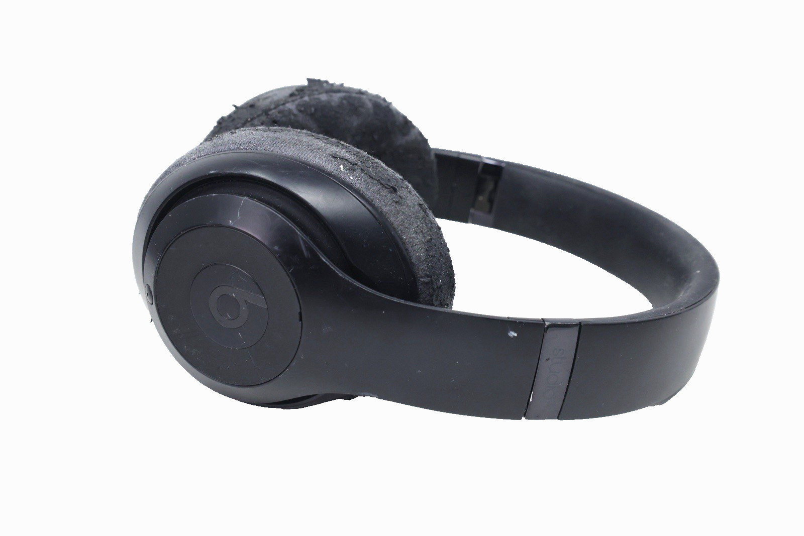 Beats by Dr. Dre Studio3 Over the Ear Wireless Headphones – Black