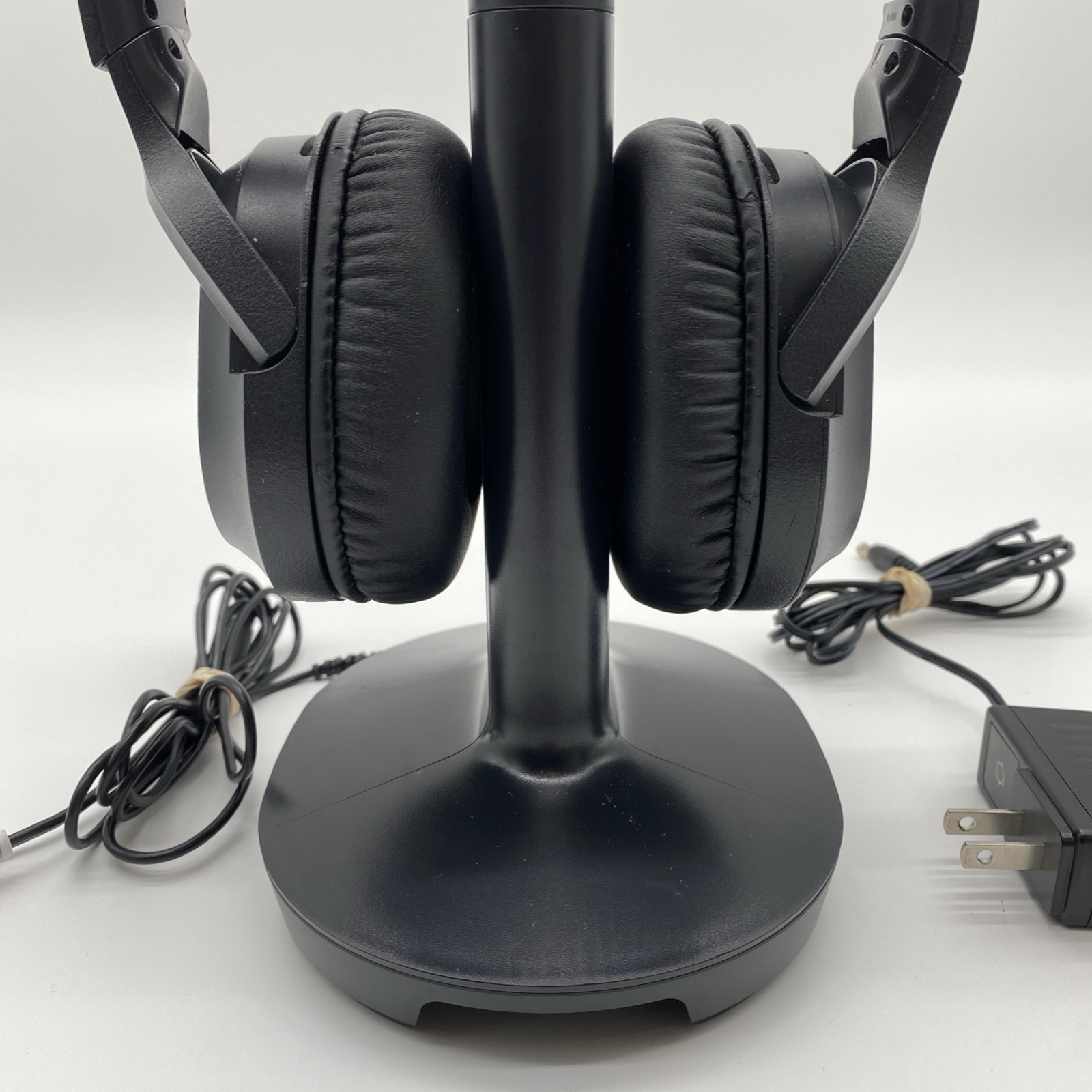 Sony WH-RF400R Over the Ear Headset w/ TMR-RF400 Charging Base Tested Working