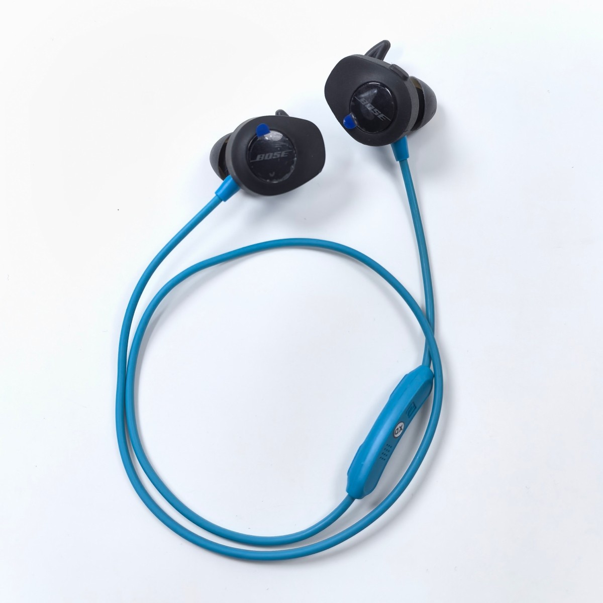 Bose SoundSport Bluetooth Wireless Headphones In-Ear Neckband Earbuds Blue
