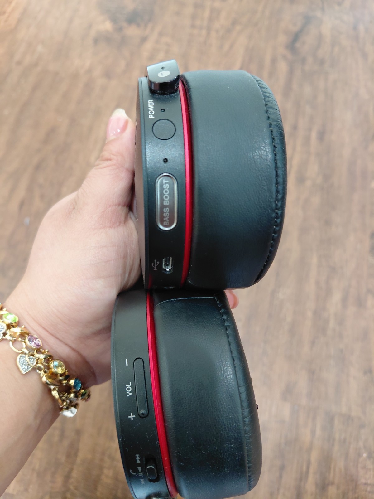 Sony MDR-XB950BT Extra Bass Wireless Stereo Bluetooth Headphone – Black