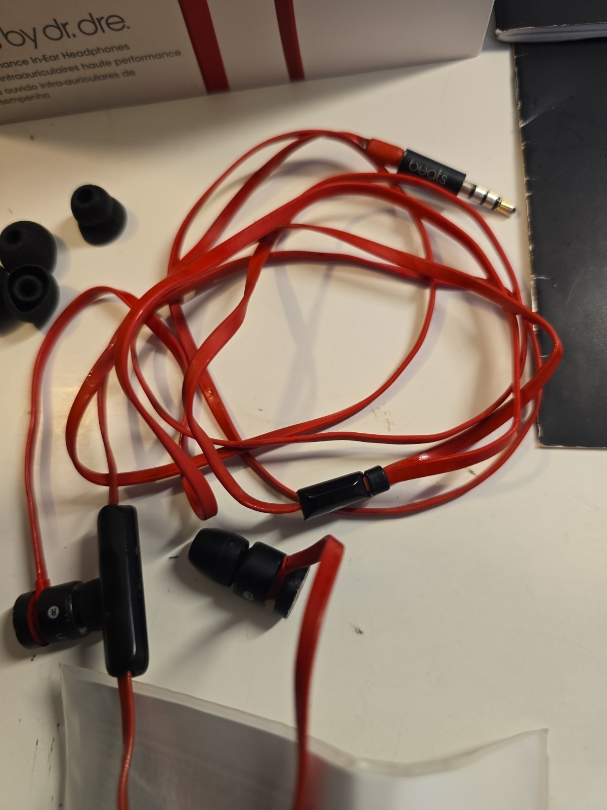 Beats by Dr. Dre urBeats Wired Earbud Headphones – Red/Black Untested