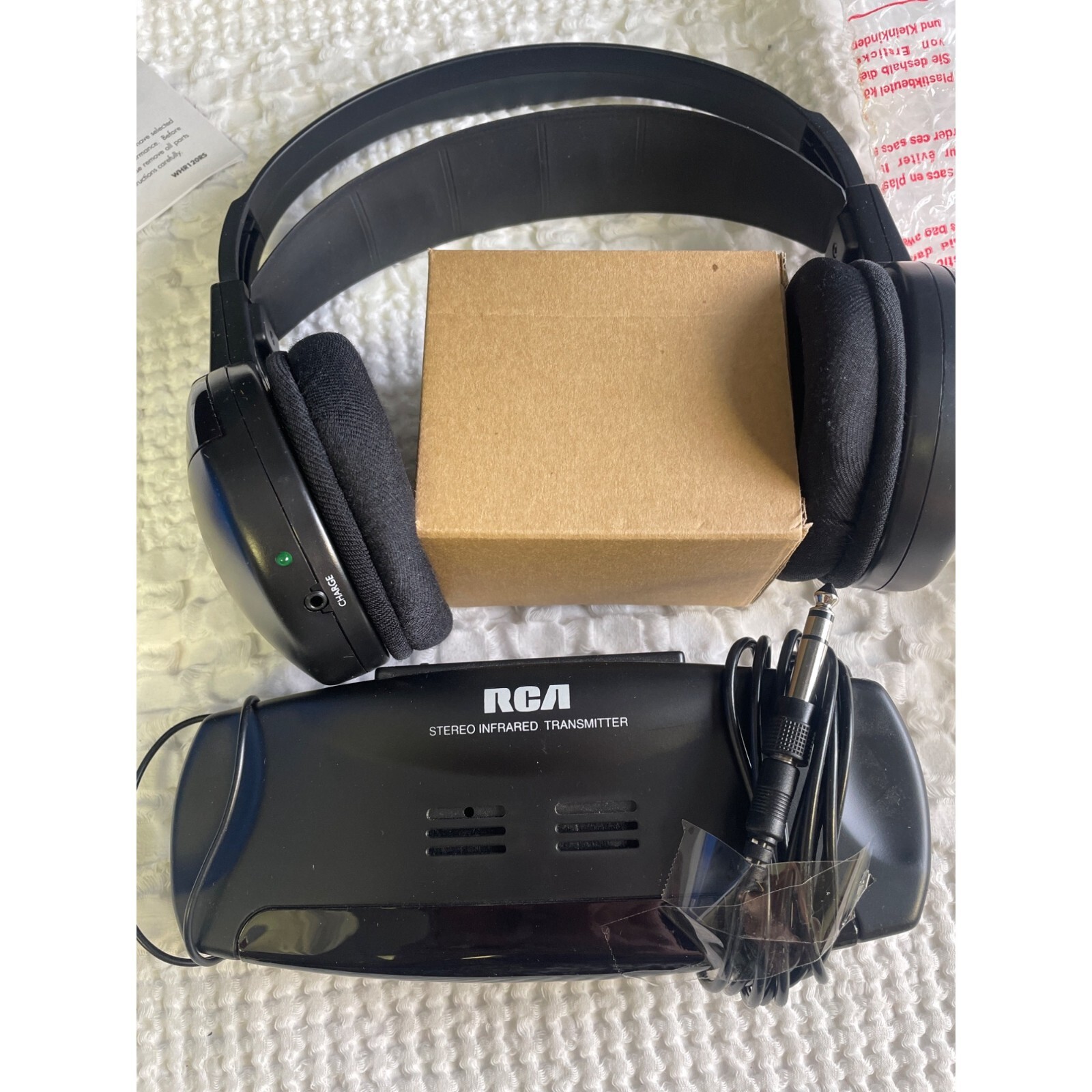 RCA Wireless Headphones Infra Red 25′ Range WHR120RS SKU 2715