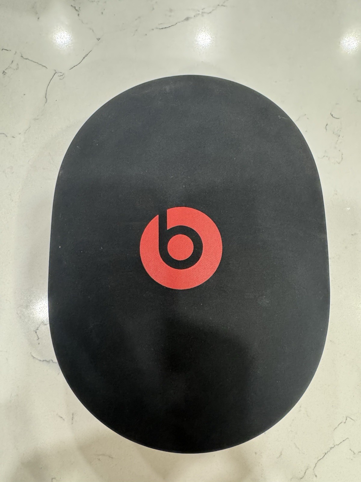 Beats by Dr. Dre Solo2 Over the Ear Headphones – Black