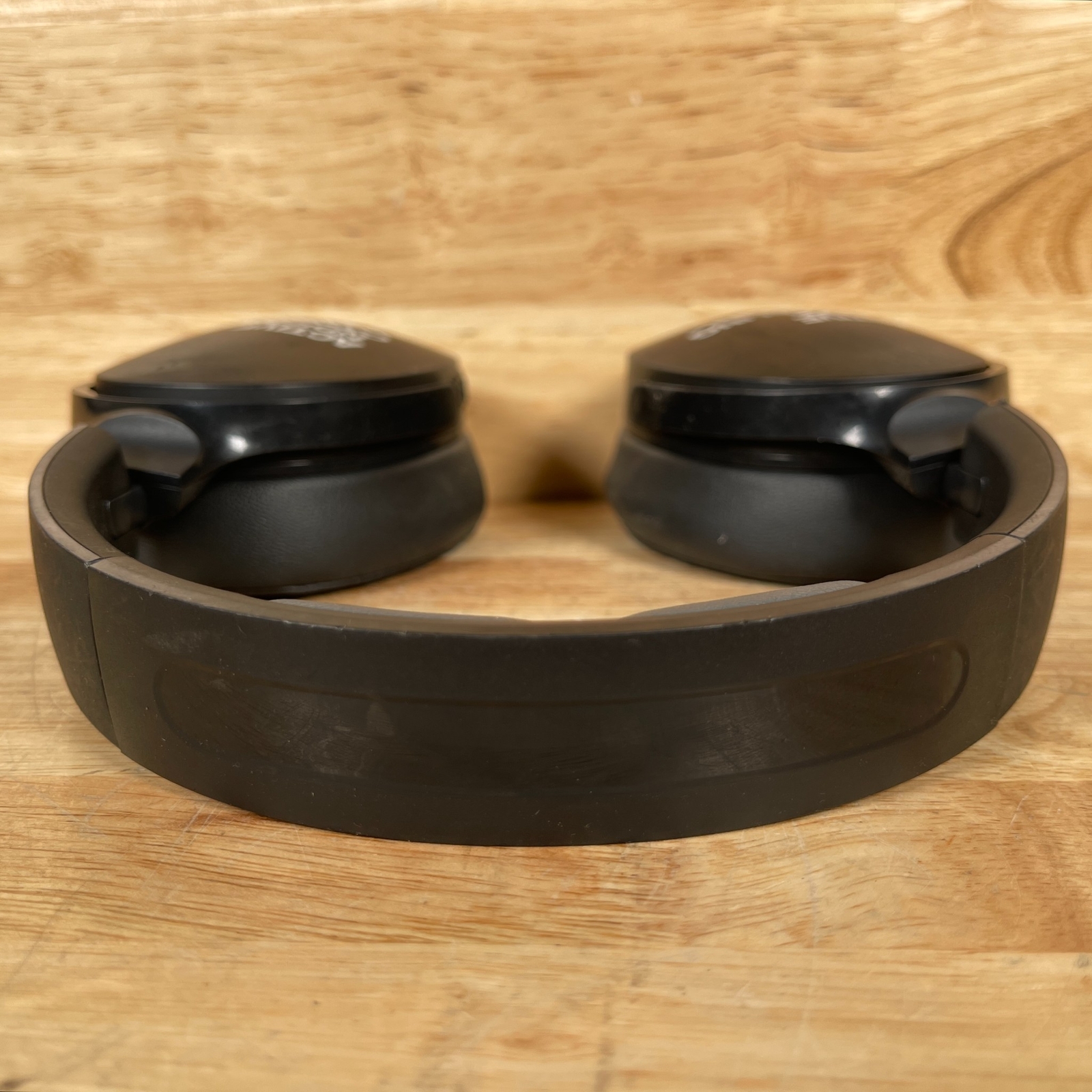 Black Active Noise Canceling On-the-Ear Headphone Demo Unit – For Parts