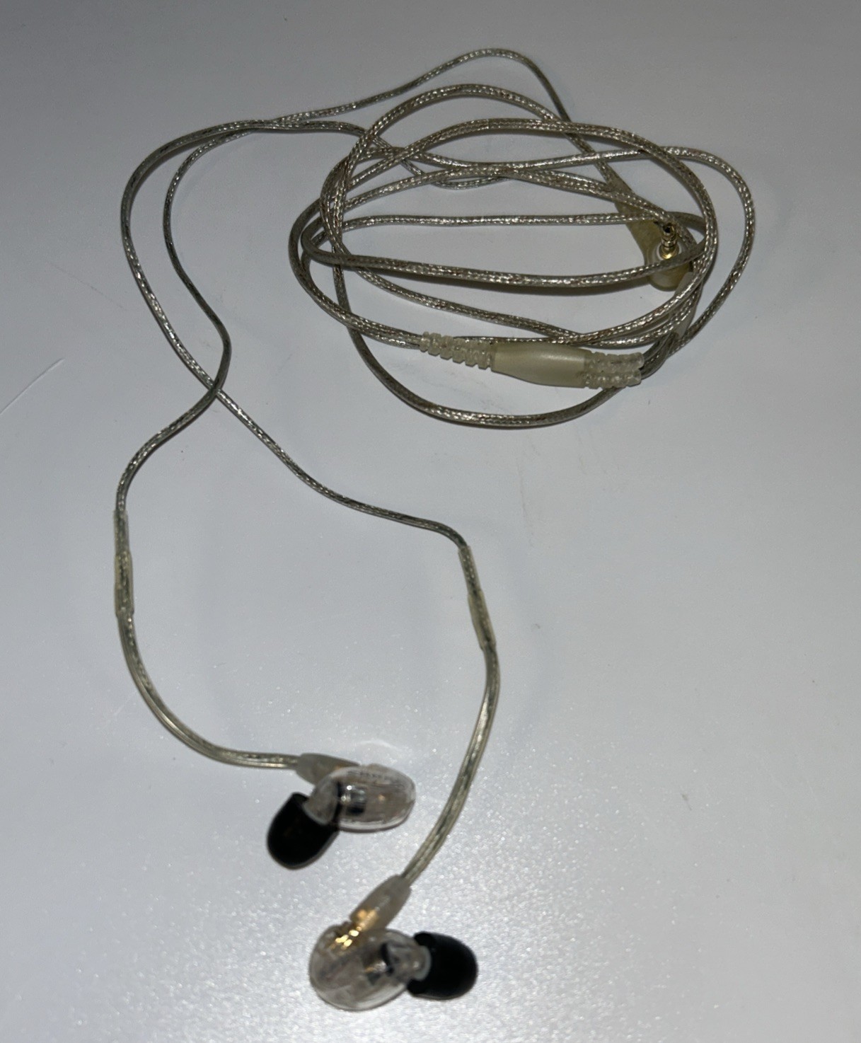 Shure SE215 Single Driver In-Ear Monitors Clear Tested And Cleaned.
