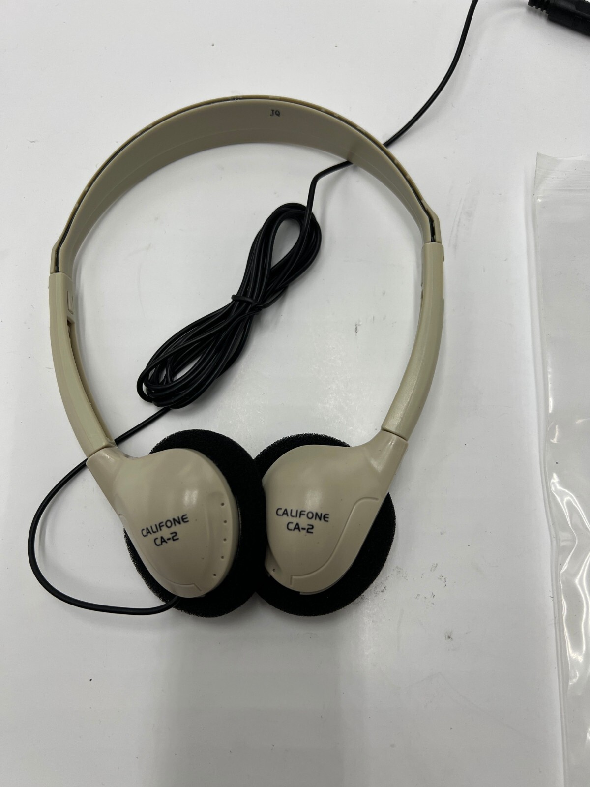 (QTY 10) Califone CA-2 Individual Stereo Headphones w/Resealable Bag, Adjustable