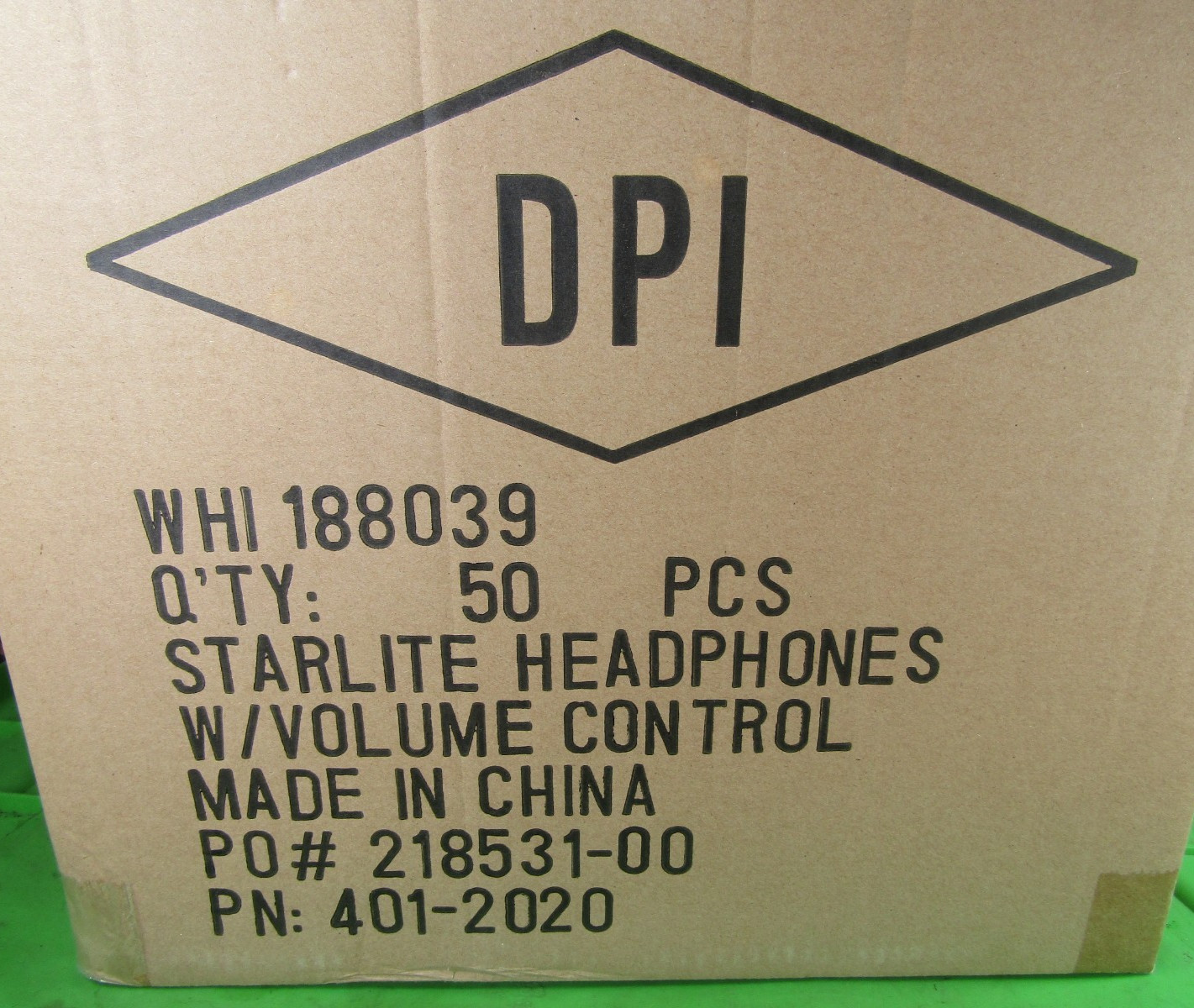 50 count White’s Star Lite Headphones🔥NOS🔥NIB🔥 1/4″ Plug🔥6′ cord 🔥Vol Adj.