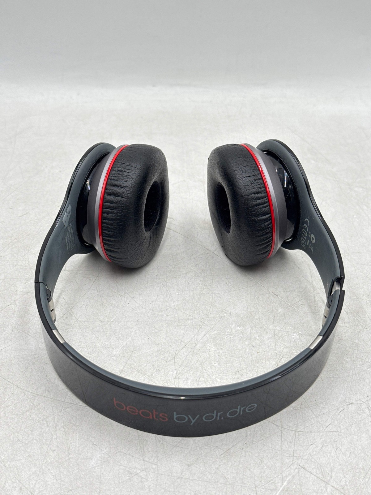 Beats By Dr. Dre Over-Ear Wireless Headphones 810-00012-00 – Red