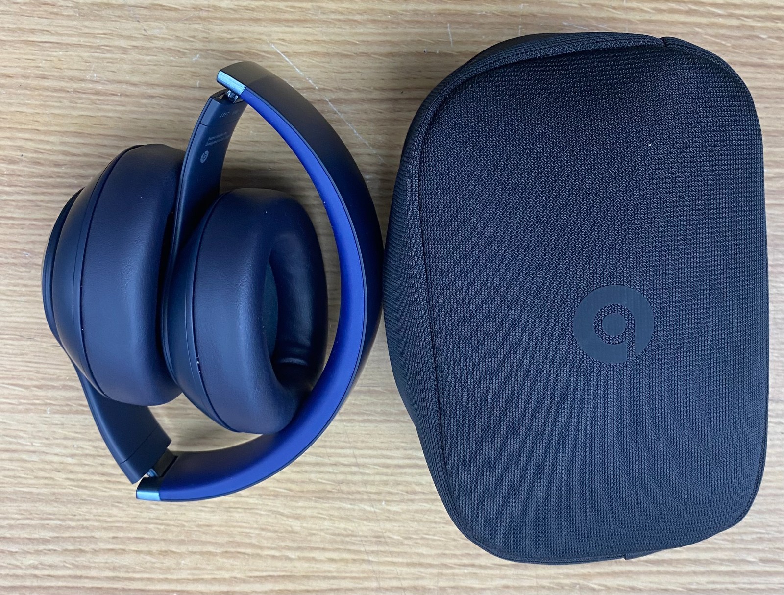 Beats Studio Pro Wireless Noise Cancelling Headphones Navy Blue w/ Case Cables