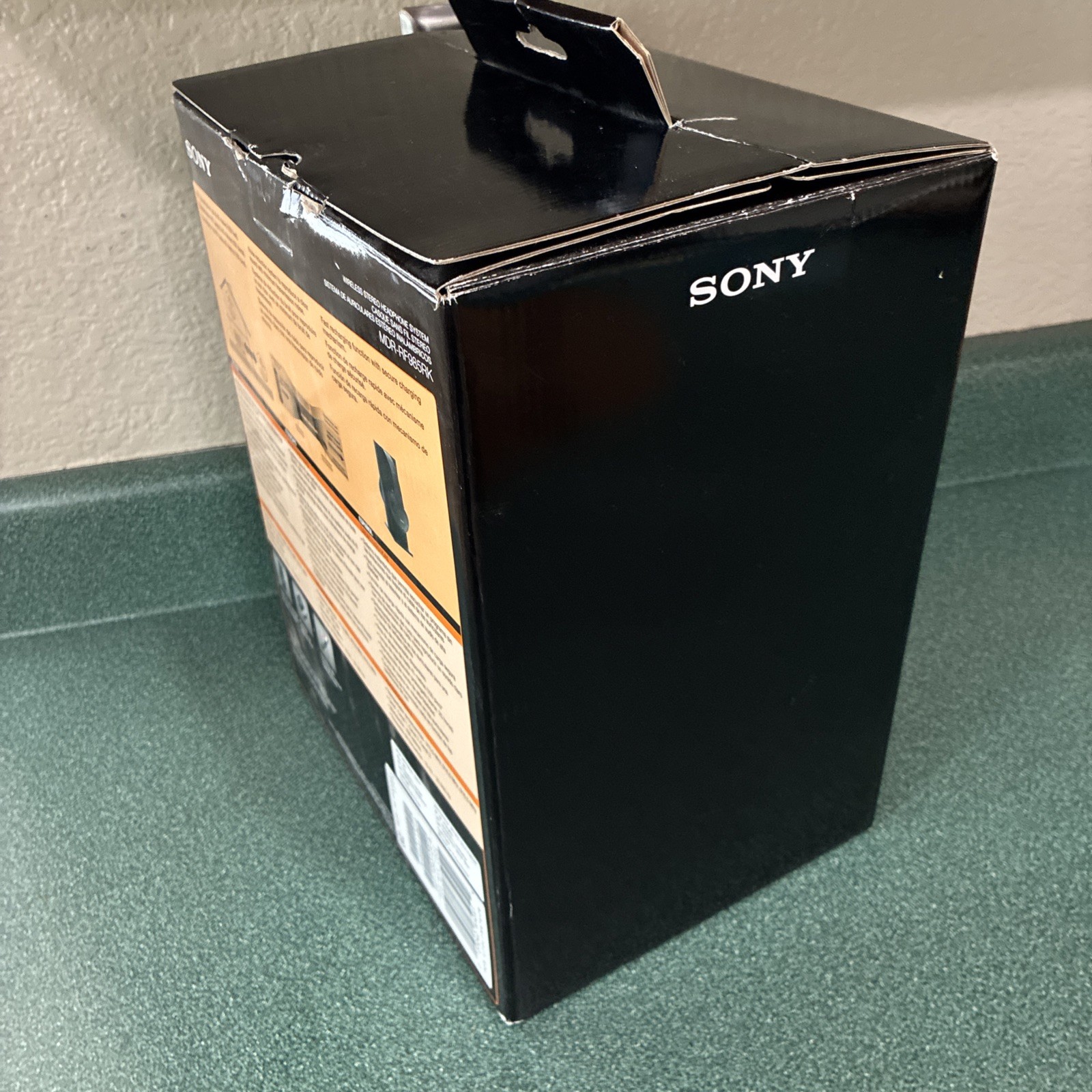 Sony MDR-RF985RK Over Ear Headphones – Wireless Black OPEN BOX